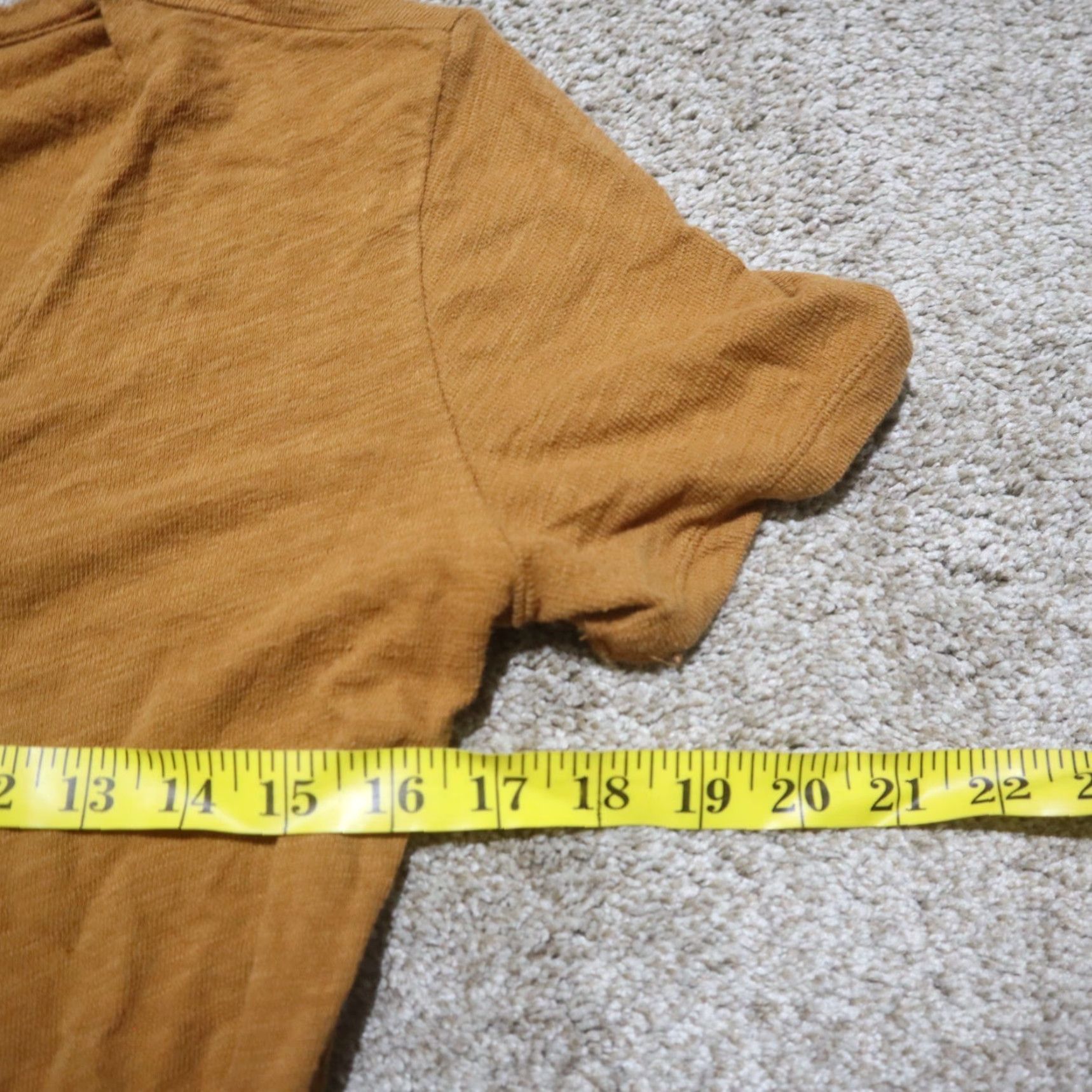 Old Navy Old Navy Shirt Women's XS V-Neck Short Sleeve Brown - Casual Knit T-Shirt Adults, Basic Stretchable Colorful City Style Size 26" / US 2 / IT 38 - 4 Thumbnail