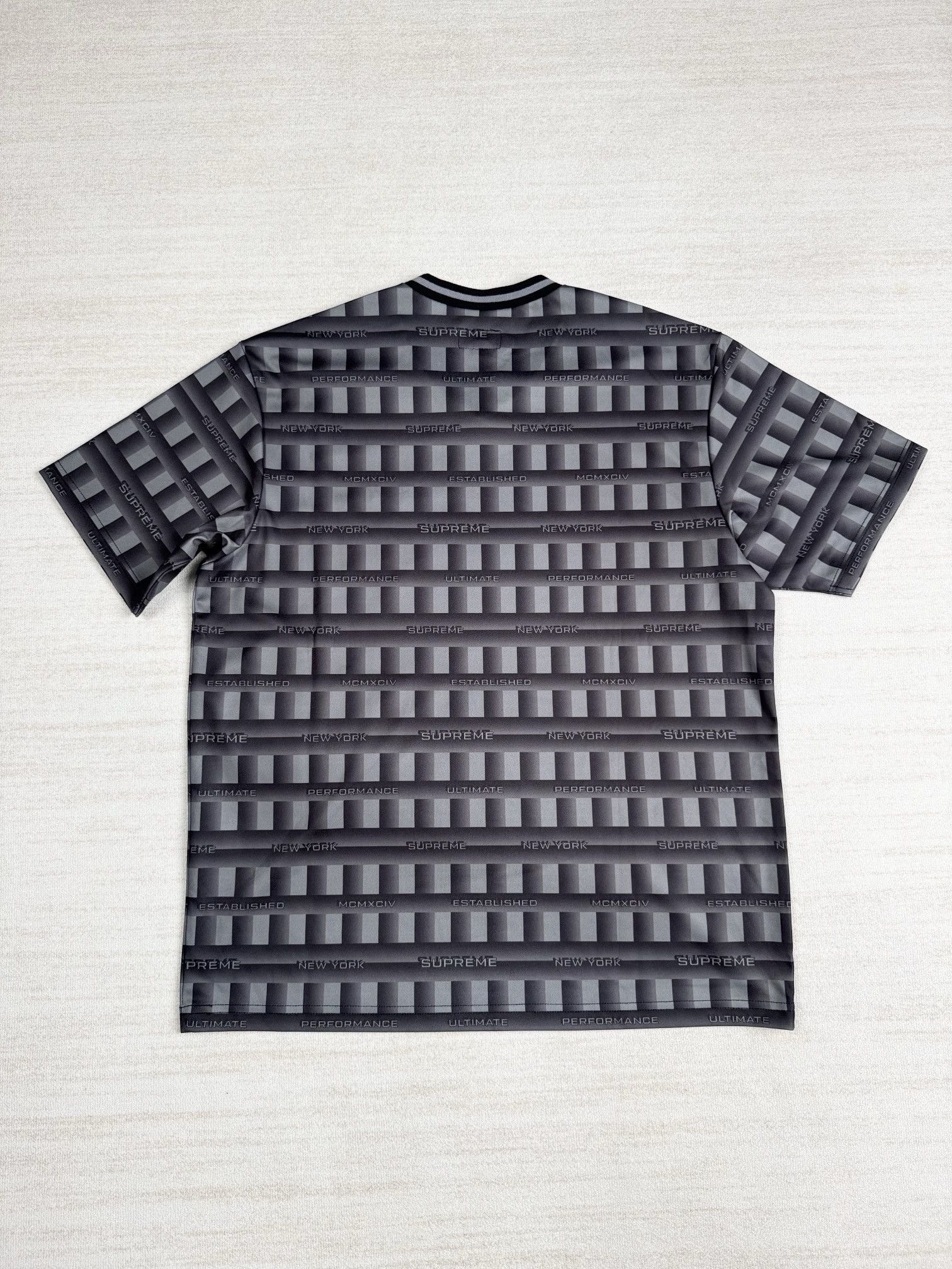 Supreme football jersey Size US S / EU 44-46 / 1 - 4 Thumbnail