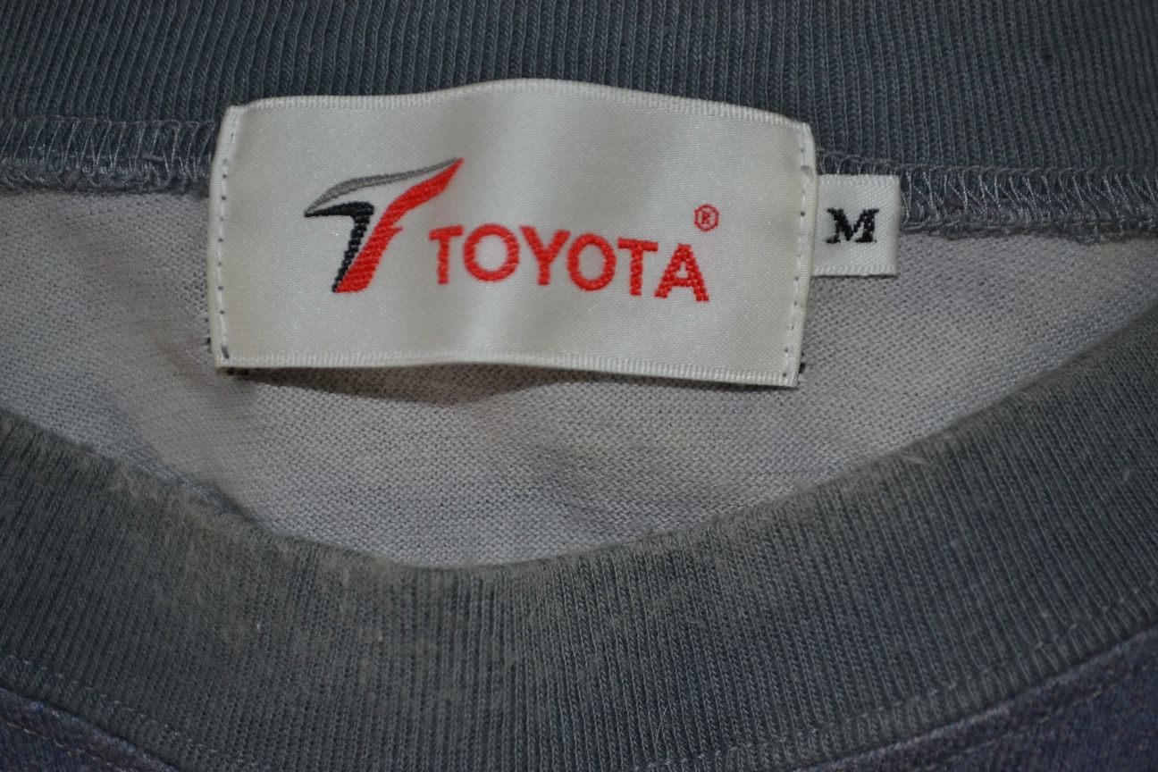 Japanese Brand × Vintage Vintage TOYOTA F1 RACING tee Made in Japan M Size US M / EU 48-50 / 2 - 7 Thumbnail
