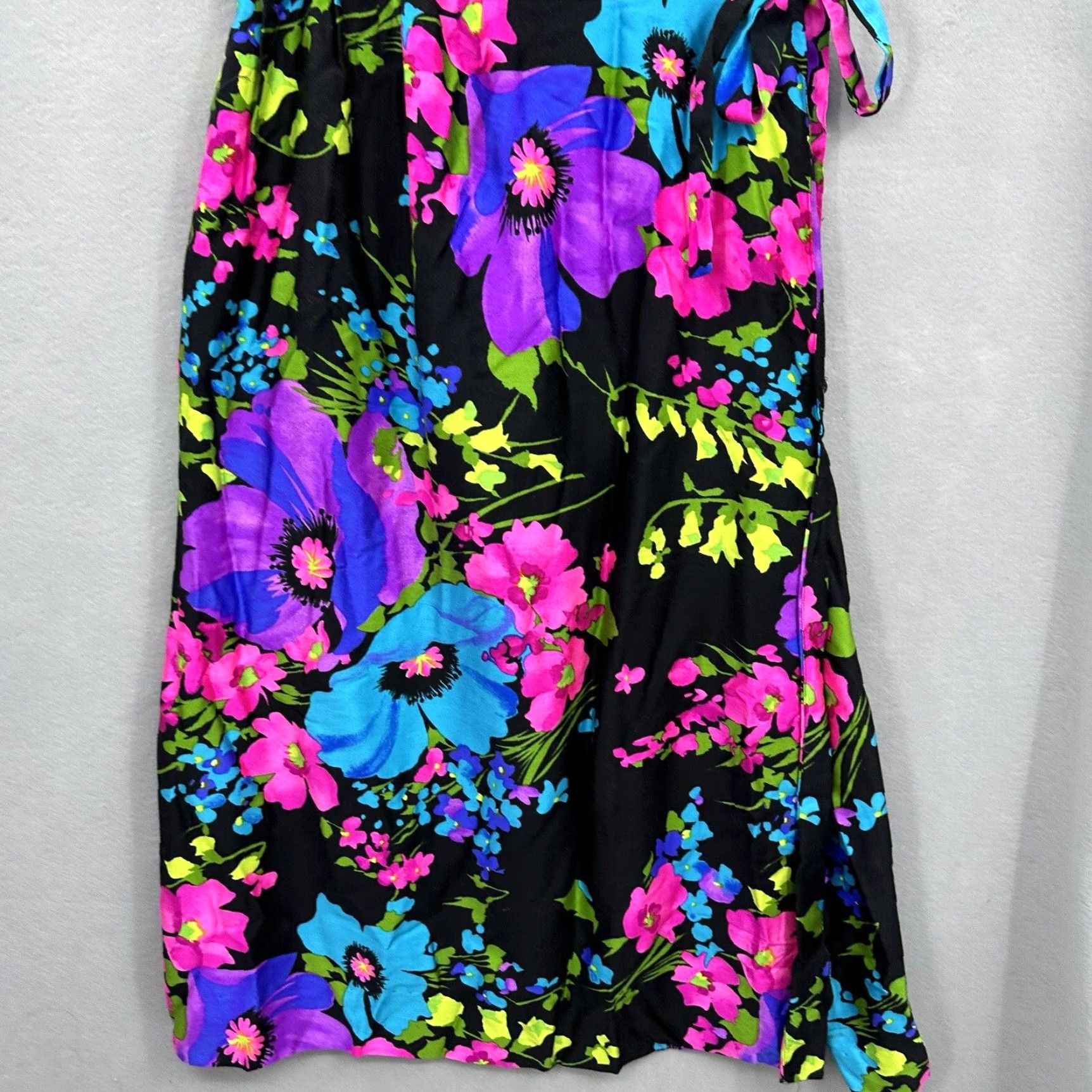Vintage VINTAGE Leslie Fay Skirt Women Long Maxi 60s 70s Floral Black Button Wrap L Womens Size 36" / US 14 / IT 50 - 5 Thumbnail