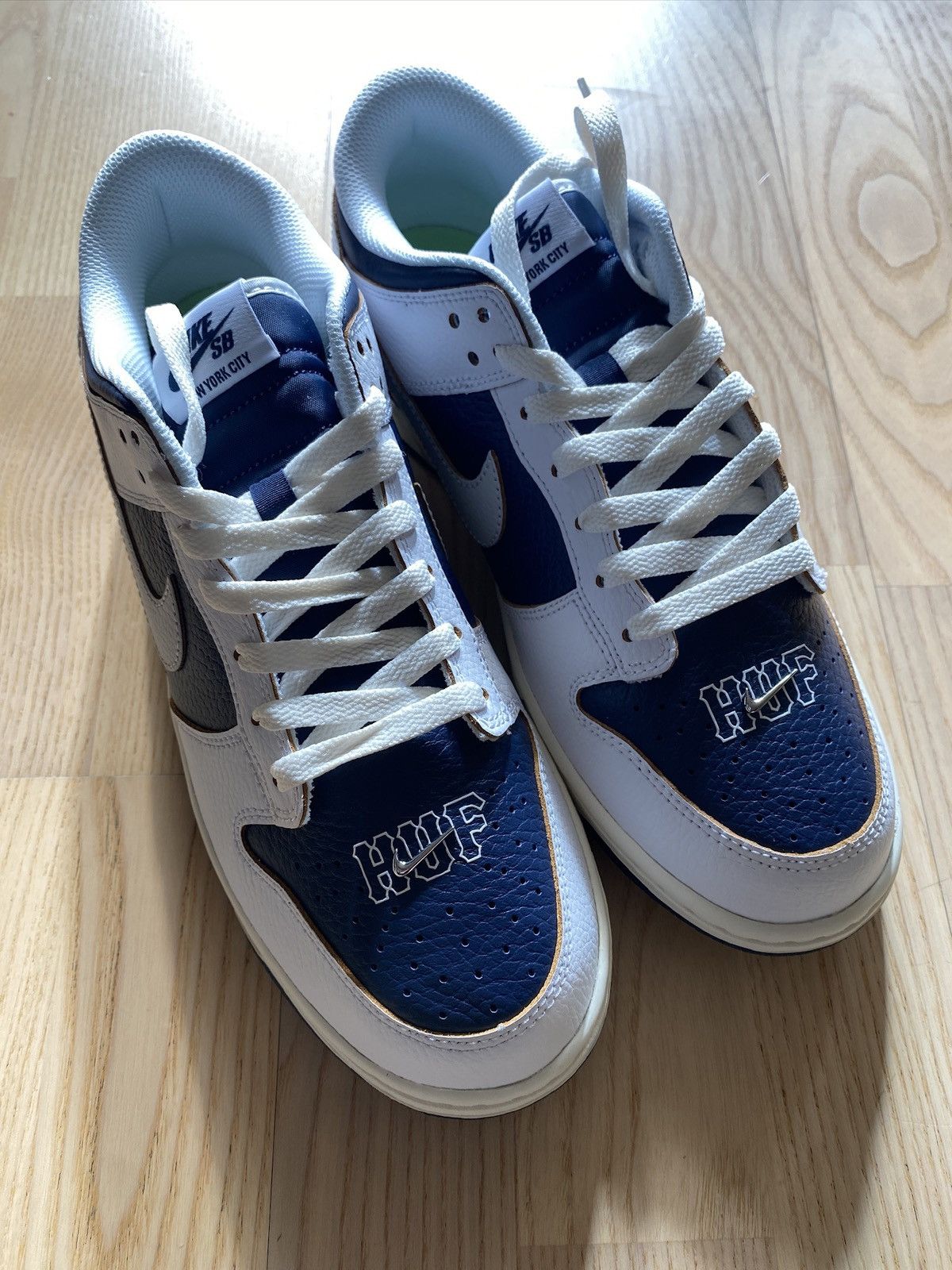 Huf × Nike Nike x HUF Dunk Lo Pro SB QS “New York City” Size US 9 / EU 42 - 2 Thumbnail