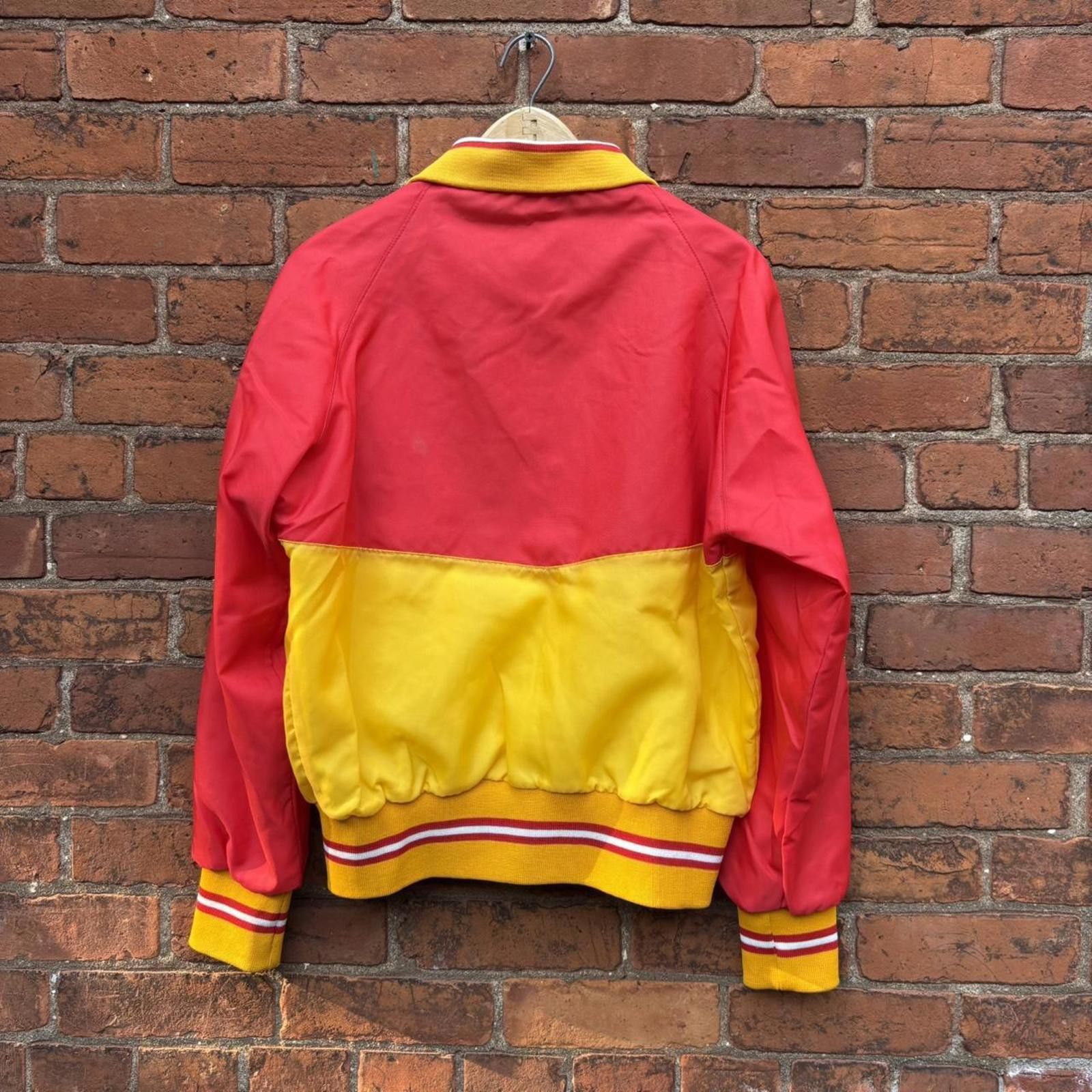 Other Vintage 95.1 cosy cksy fm jacket 80s radio station M Size US M / EU 48-50 / 2 - 5 Thumbnail