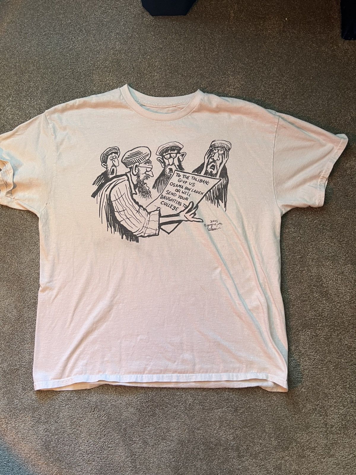 Vintage Funny Vintage Y2K Cartoon Tee Size US XL / EU 56 / 4 - 1 Thumbnail