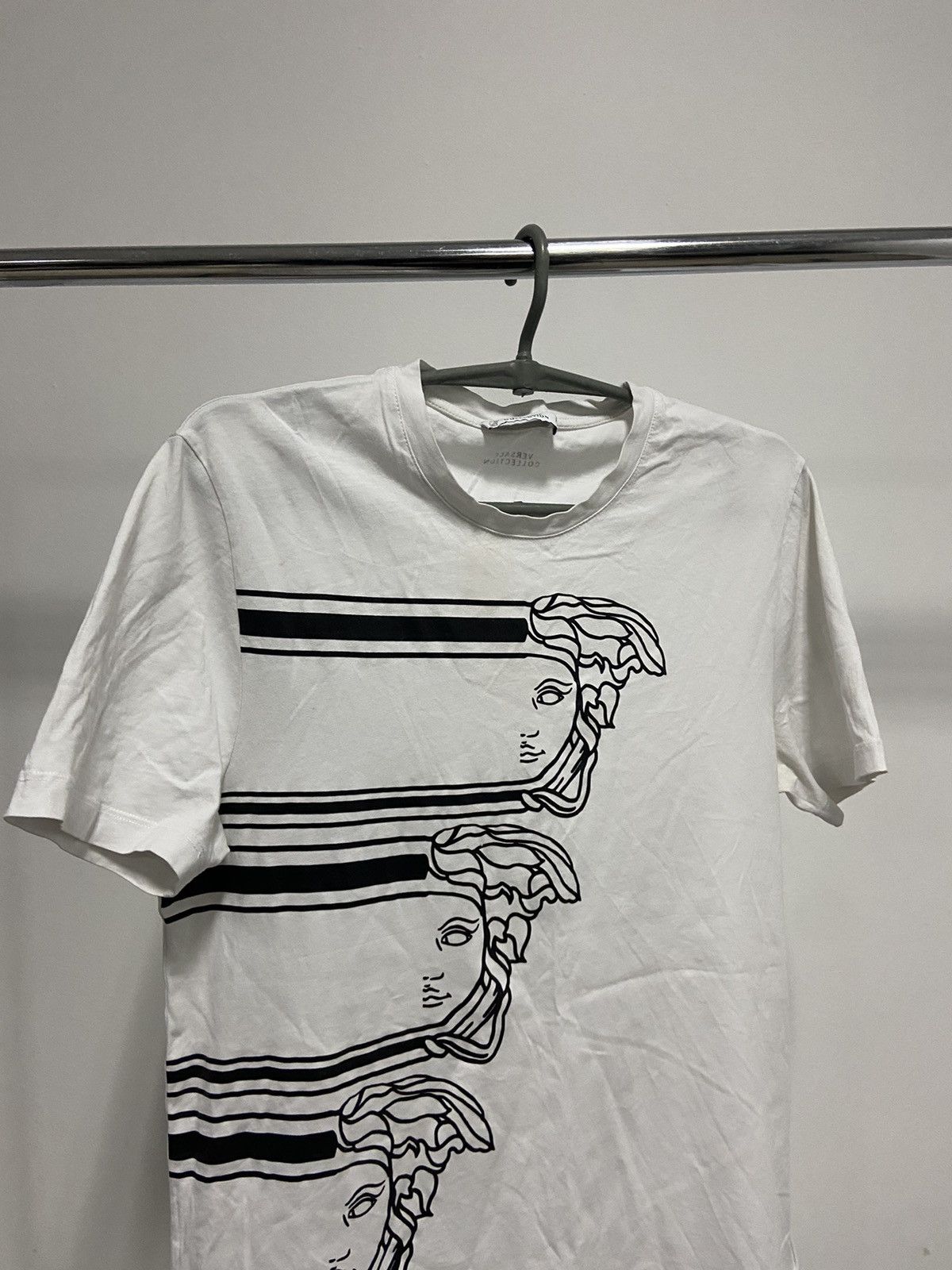 Versace × Versace Jeans Couture × Vintage Versace Big triple Logo Vintage T Shirt Luxury Size US S / EU 44-46 / 1 - 2 Thumbnail