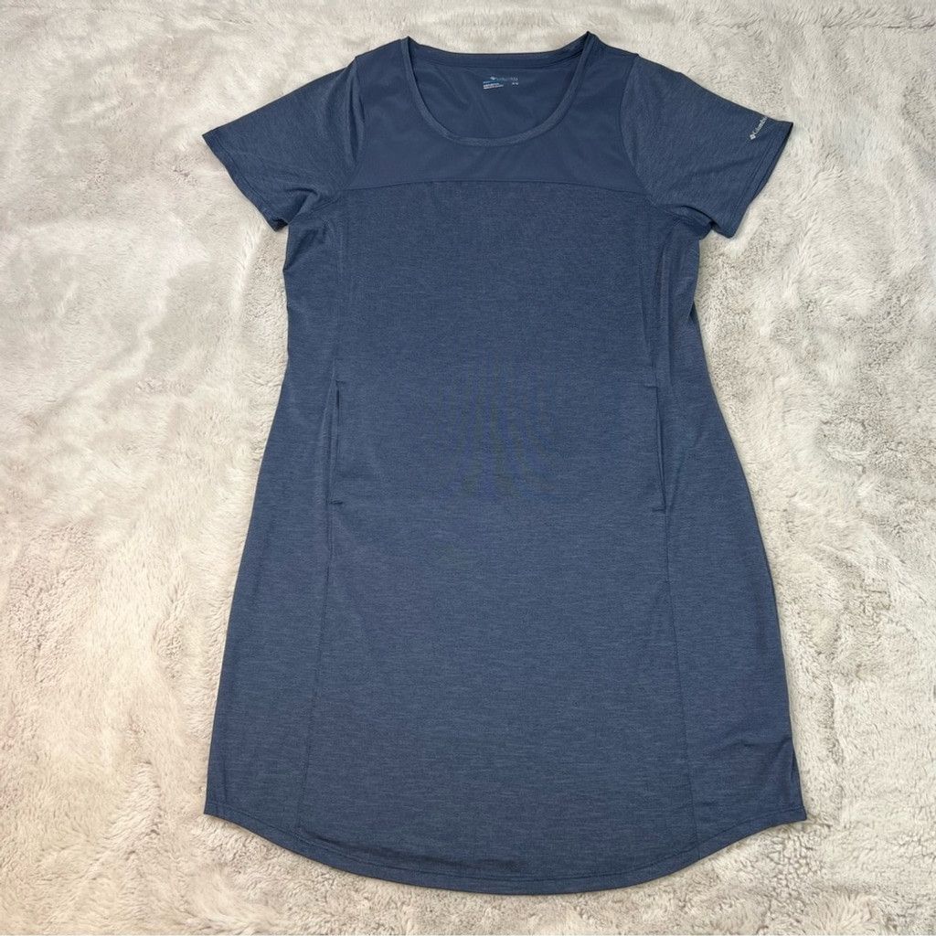 Columbia Columbia Tshirt Dress Pockets Size Medium Blue Short Sleeve Size M / US 6-8 / IT 42-44 - 1 Thumbnail