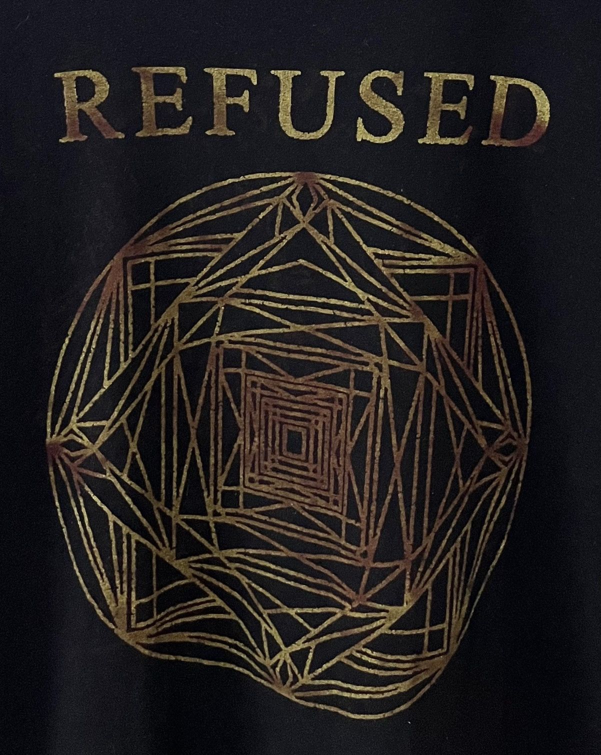 Band Tees VINTAGE 00s REFUSED SWEEDISH HARDCORE PUNK BAND TSHIRT Size US XL / EU 56 / 4 - 5 Thumbnail