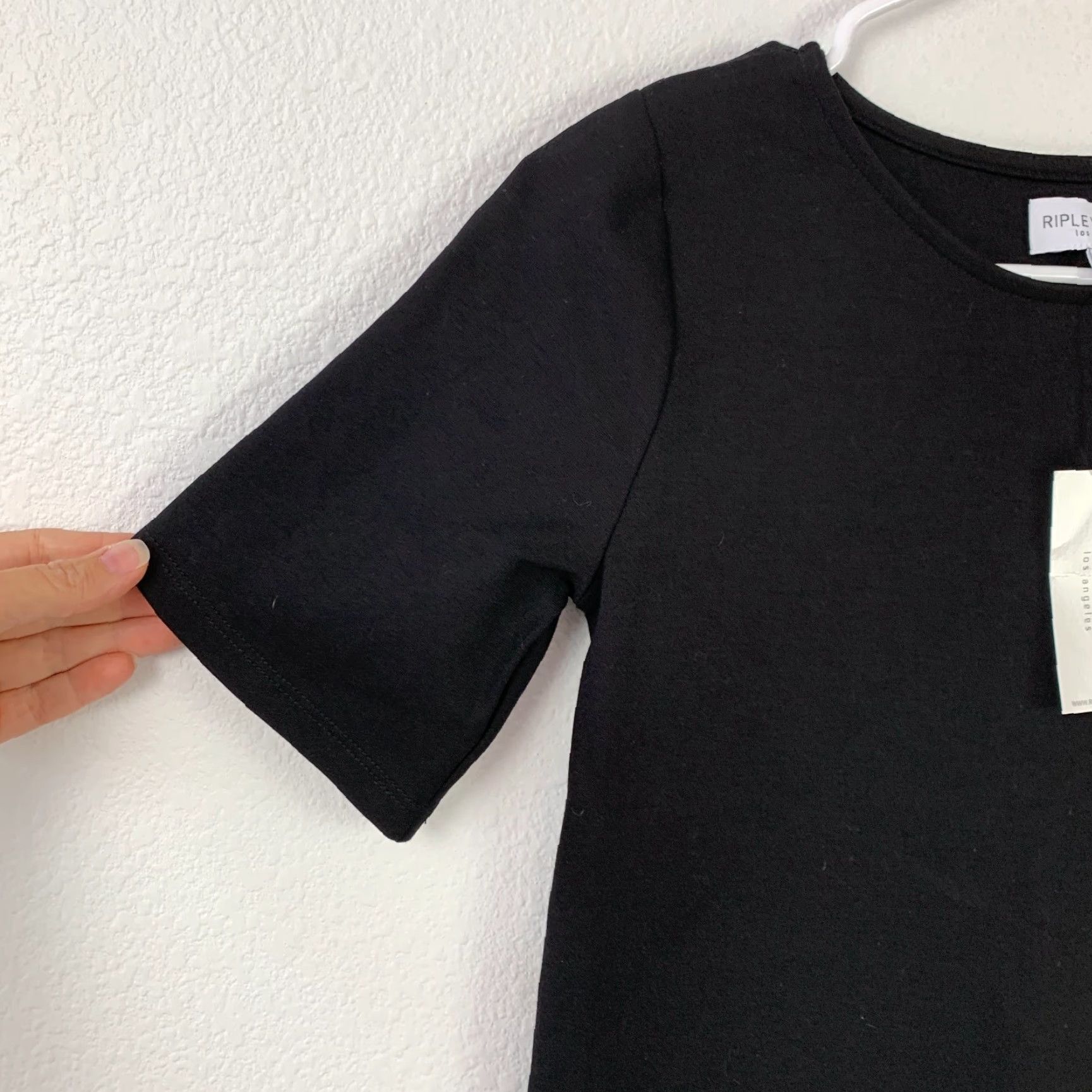 Black Halo Ripley Rader Black Short Sleeve Ponte Shirt Top XS NWT Women Casual Business Basic Stretch Cotton Blend Knit T-Shirt Top Size XS / US 0-2 / IT 36-38 - 2 Thumbnail