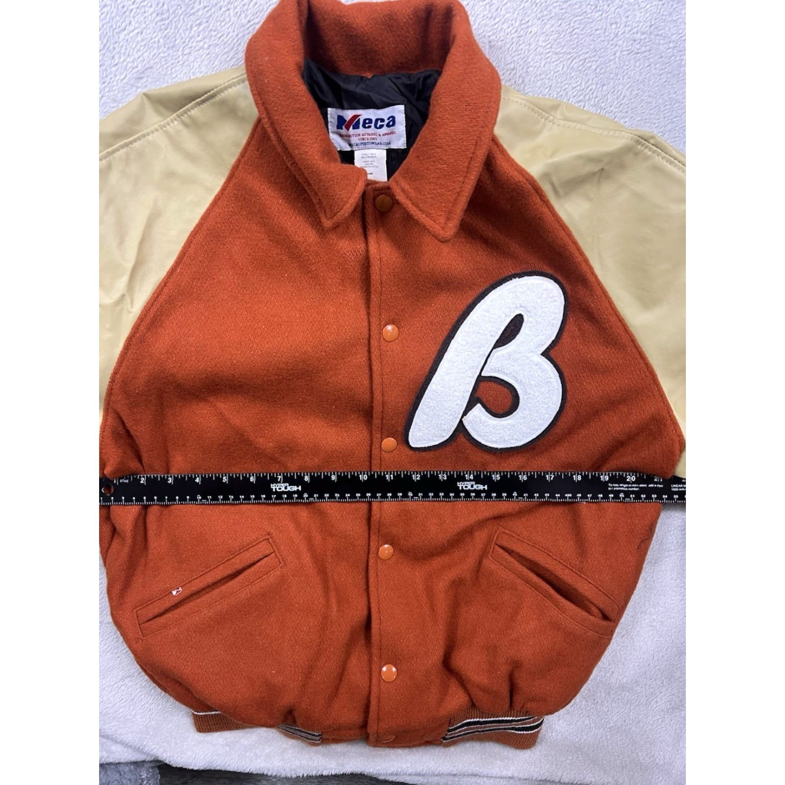 Vintage VINTAGE Howe Athletic Apparel Varsity Jacket Orange L Mens Wool Satin Mid-Length Size US L / EU 52-54 / 3 - 3 Thumbnail