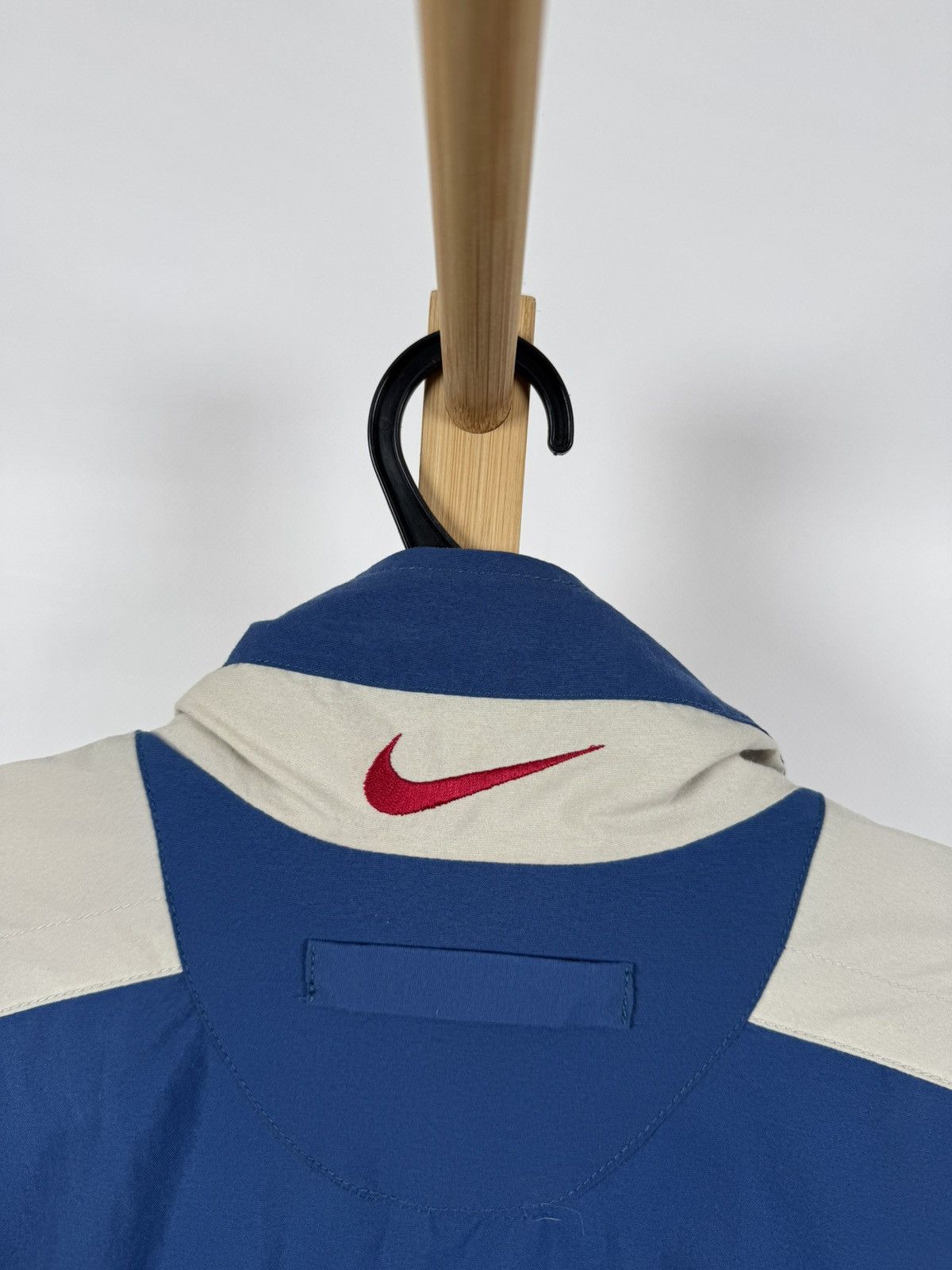 Nike New Nike vintage lightweight windbreaker XL Size US XL / EU 56 / 4 - 7 Thumbnail