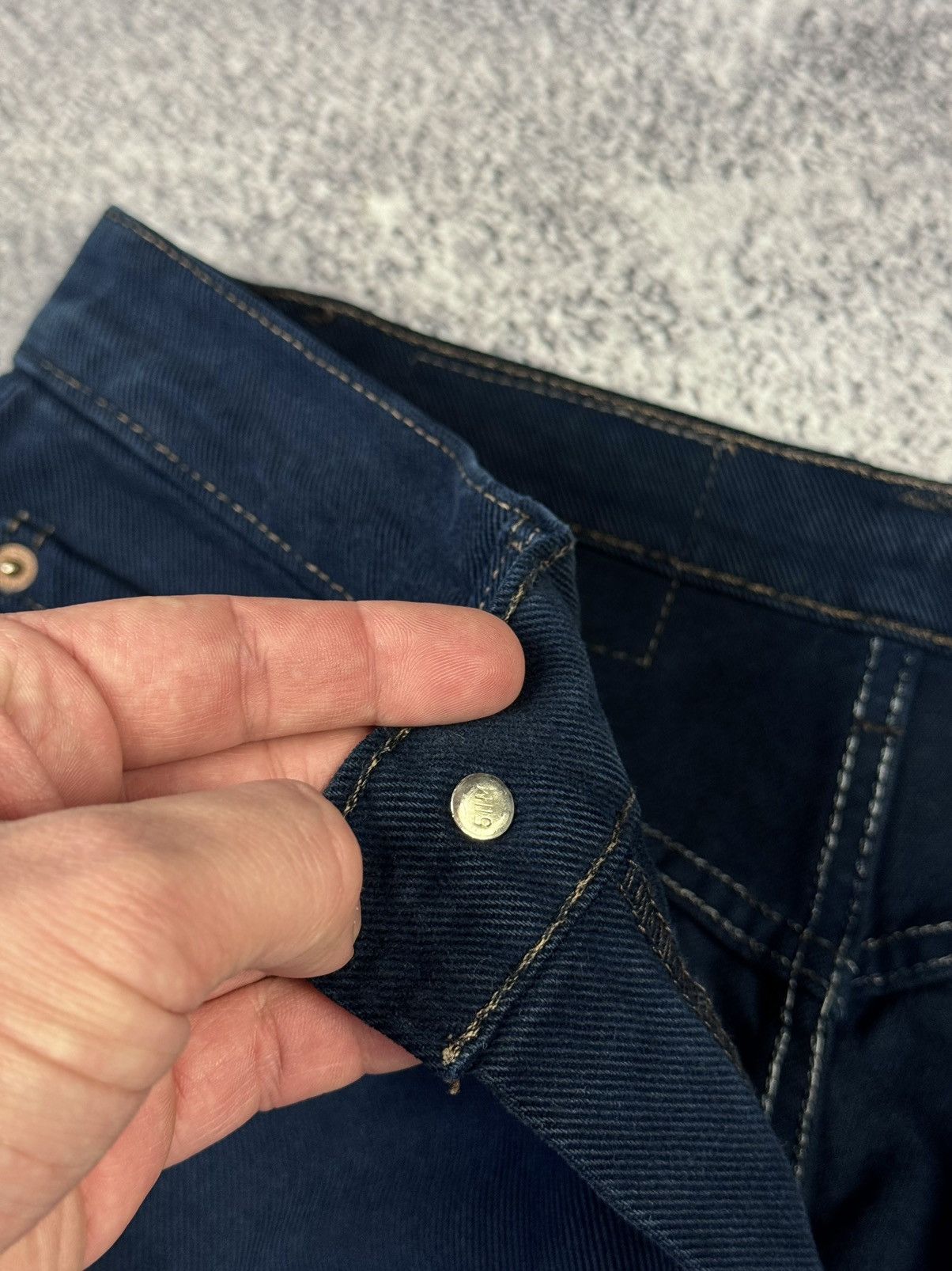 Levi's × Vintage Levis 554 Vintage Made In USA Blue Jeans Size US 33 - 12 Thumbnail