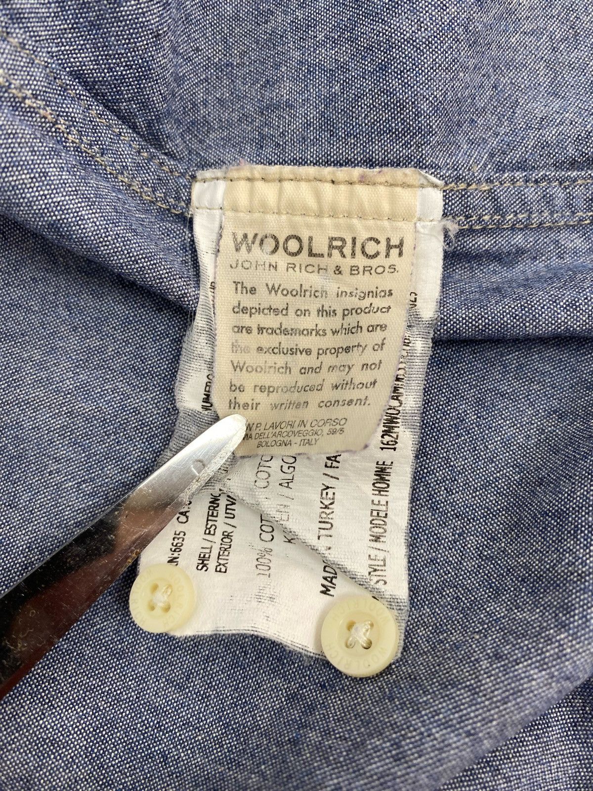 Woolrich Woolen Mills Woolrich Work Chambray 2 Pocket Button Up Shirt Size US M / EU 48-50 / 2 - 8 Thumbnail