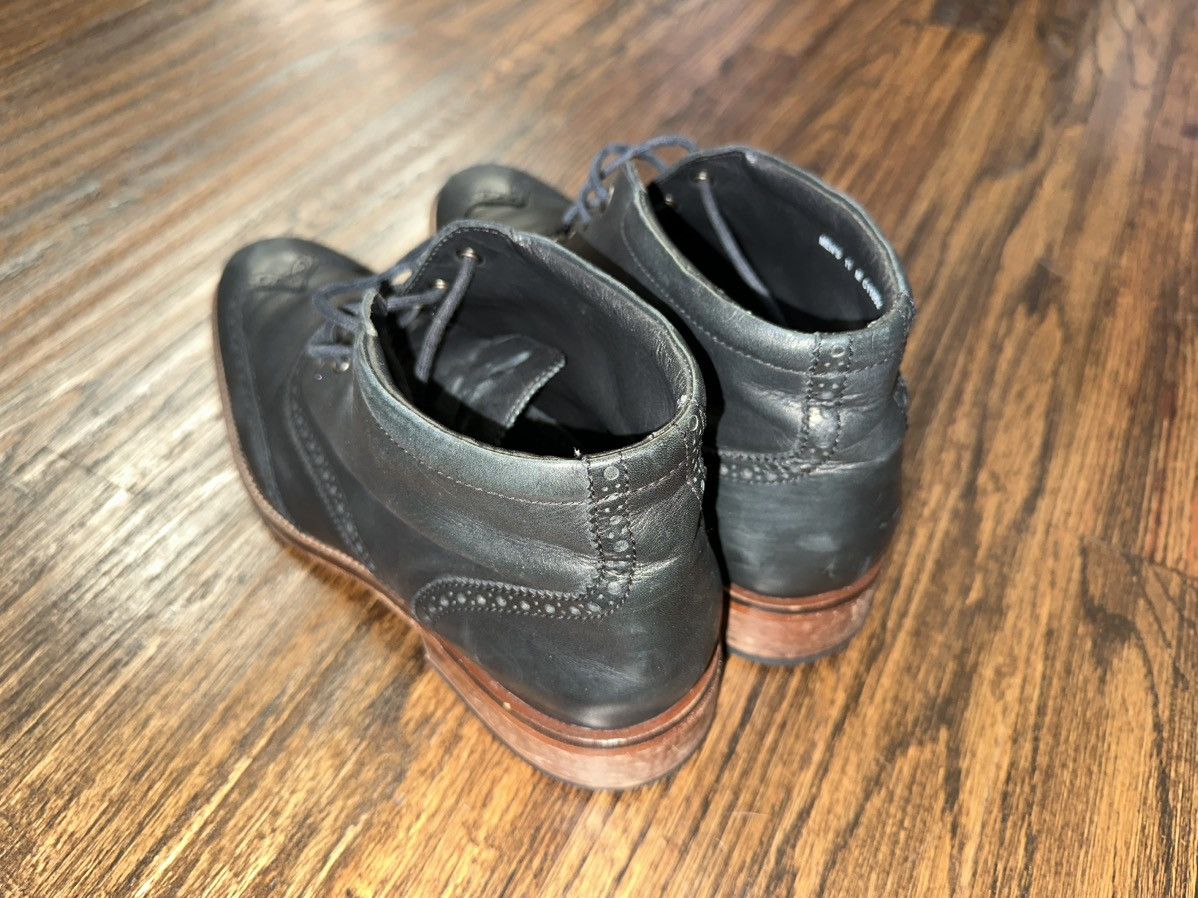 Cole Haan Cole Haan Liam Wingtip Leather Chukka Boots Size 11 M Black Size US 11 / EU 44 - 2 Thumbnail