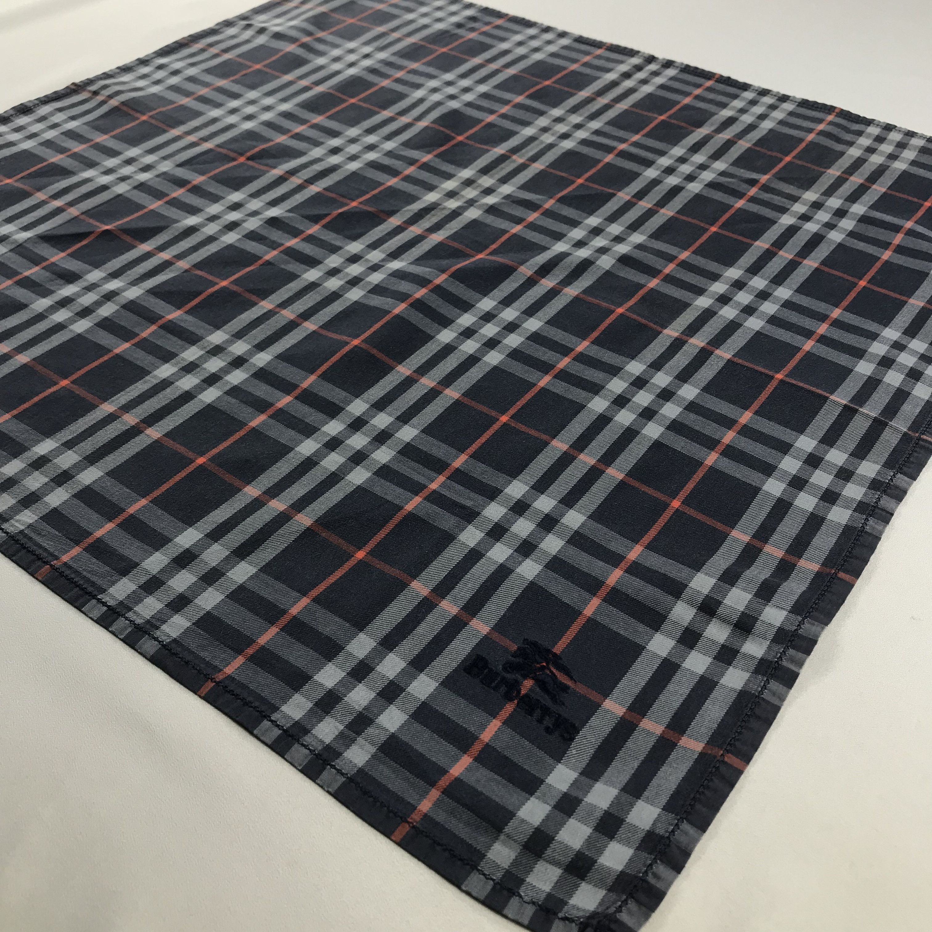 Burberry Burberry Handkerchief / Bandana / Neckerchief C752 Size ONE SIZE - 4 Thumbnail