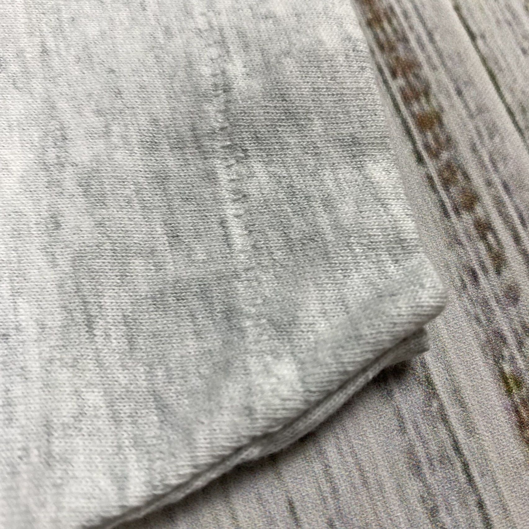 Fruit Of The Loom VINTAGE 1993 Fruit of the Loom Ladies T-Shirt Adult Medium Heather Gray Solid Short Sleeve Crew Neck Casual Winter Fall Spring Summer Size M / US 6-8 / IT 42-44 - 2 Thumbnail