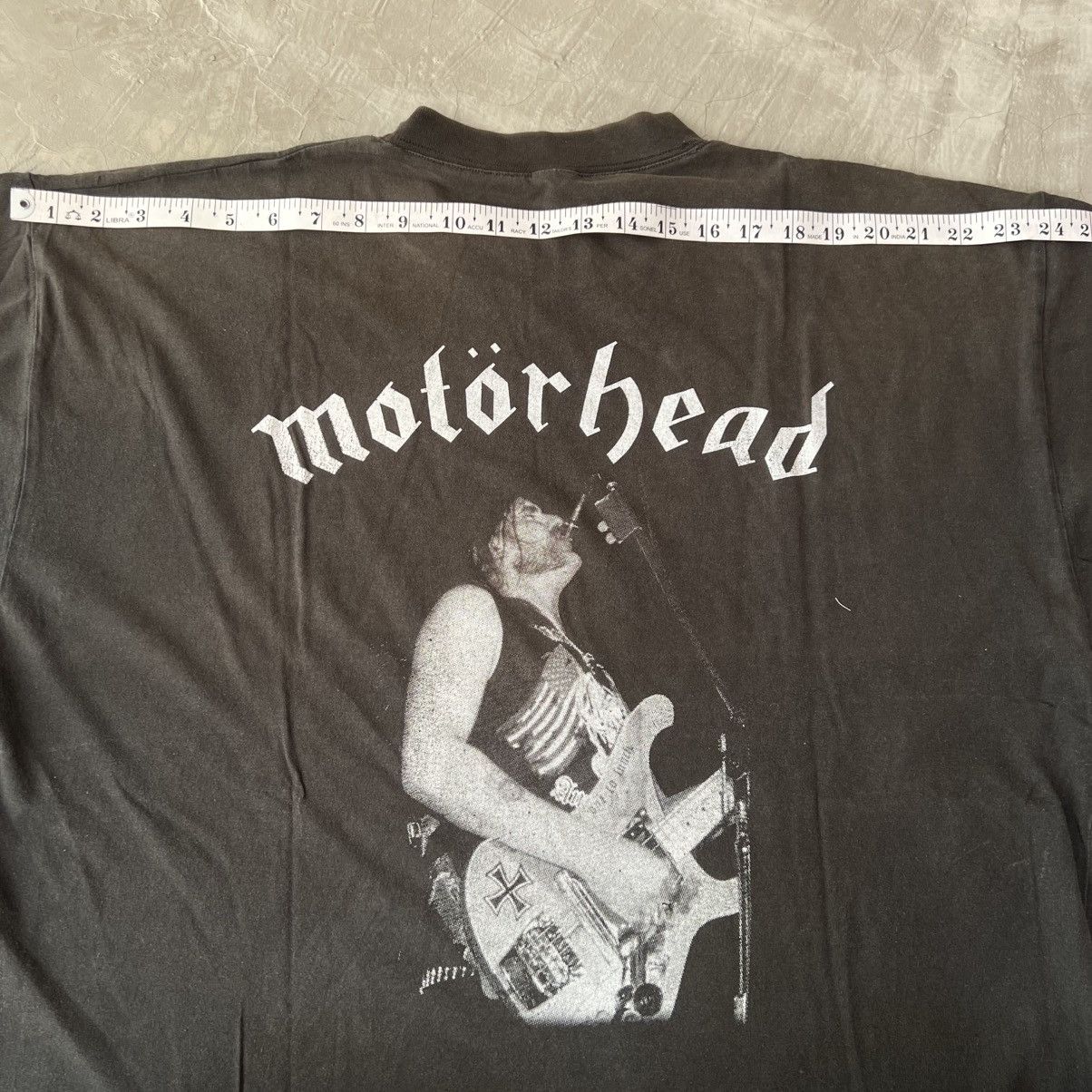 Band Tees Vintage Motorhead "Warpig" graphic T-shirt Size US L / EU 52-54 / 3 - 10 Thumbnail