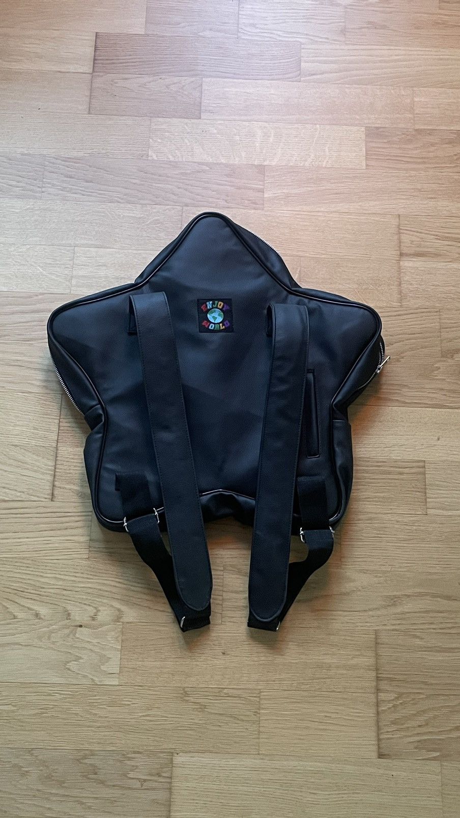 Leather × Vintage rare star shaped leather backpack with embroidered eyes Size ONE SIZE - 2 Thumbnail