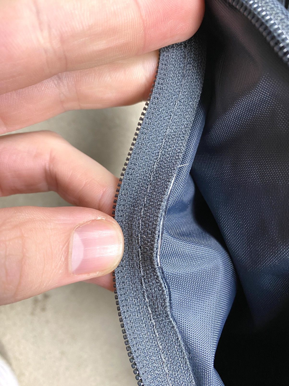 Nike Y2K Vintage Nike Sling Bag Gorpcore Hype Size ONE SIZE - 7 Thumbnail