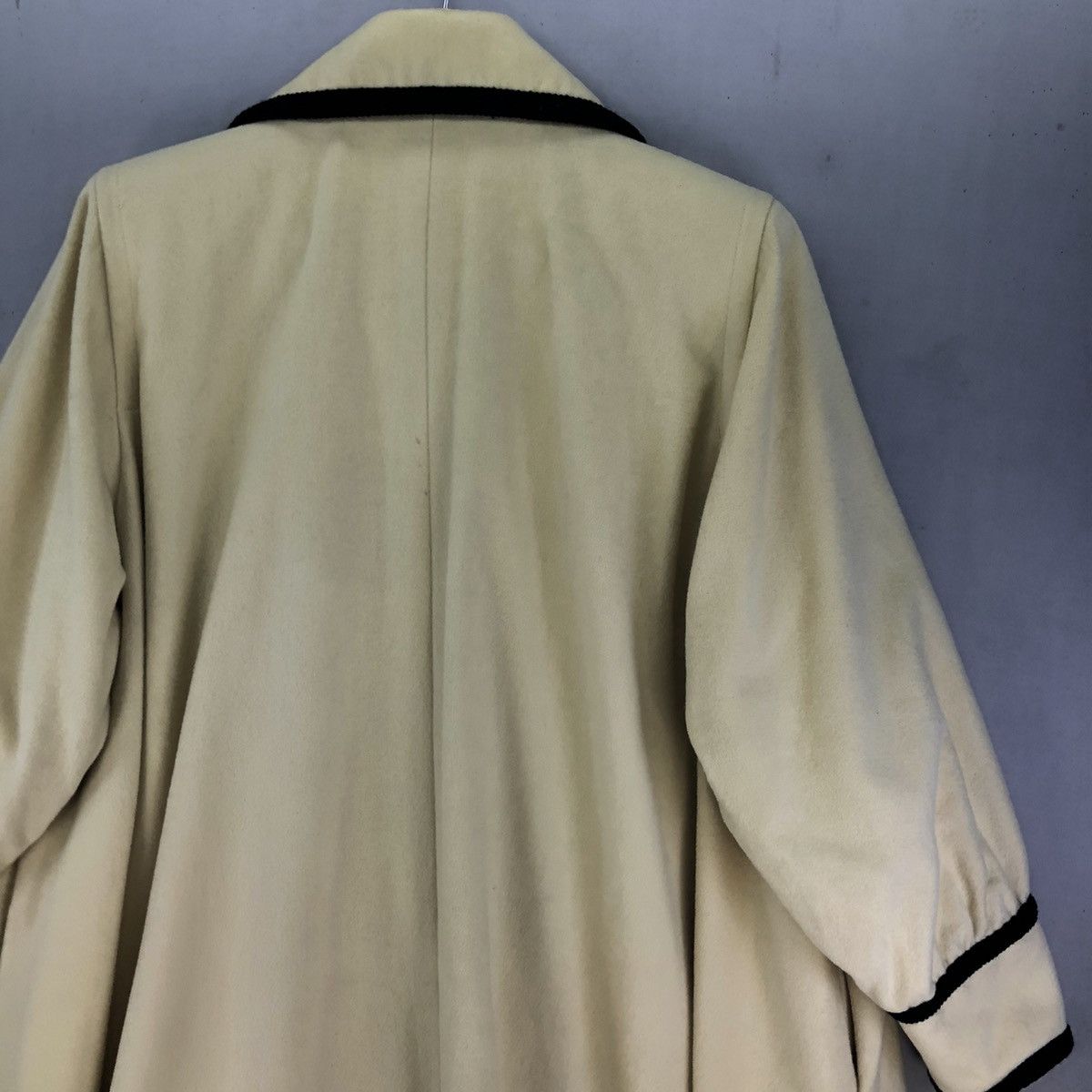 Yves Saint Laurent Archive 80’s Yves Saint Laurent Difussion Femme Heavy Coat Size M / US 6-8 / IT 42-44 - 7 Thumbnail