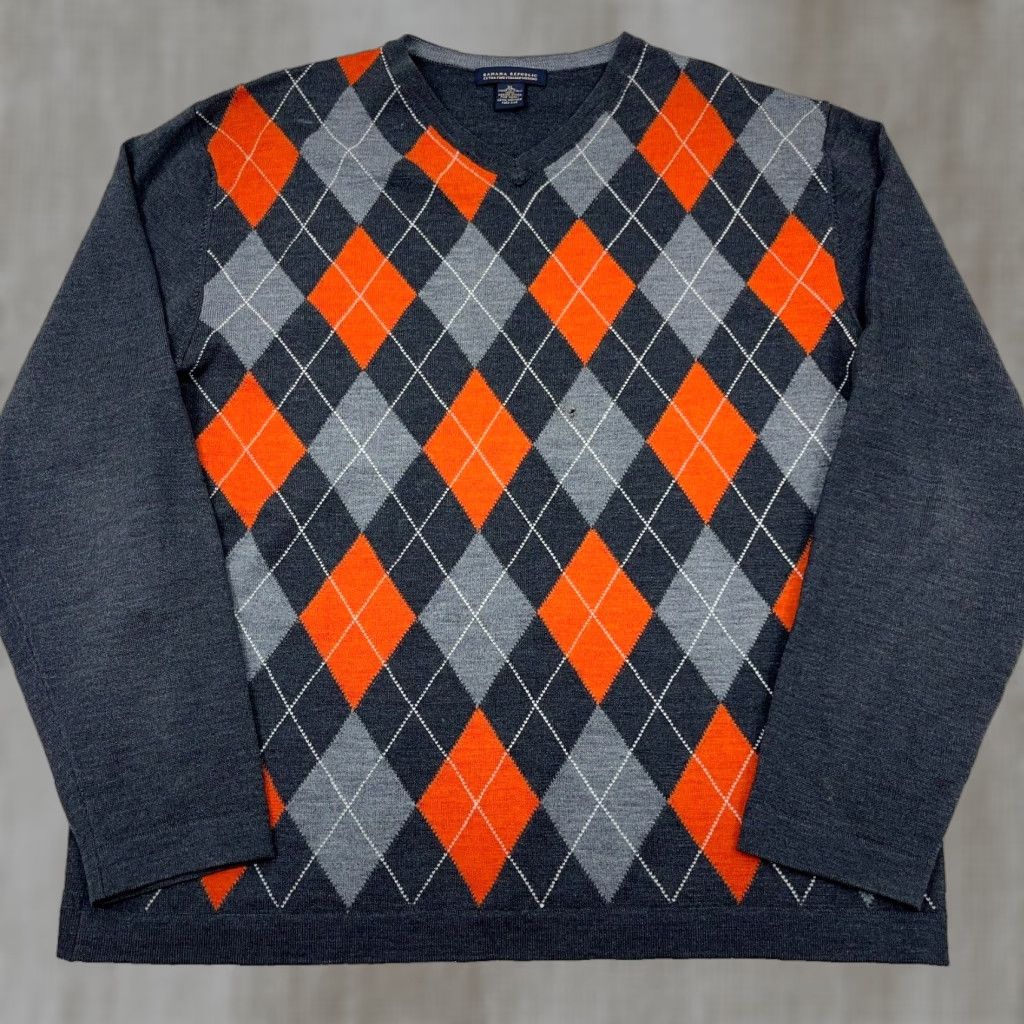 Banana Republic Banana Republic Sweater Men XL Gray Orange Diamond Merino Wool Italy Made Crew Neck Knit Pullover All Seasons Heavyweight Casual Modern Preppy Size US XL / EU 56 / 4 - 1 Thumbnail