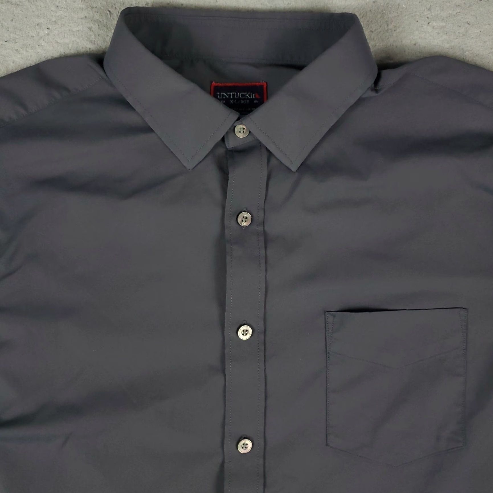 UNTUCKit UNTUCKit Shirt Mens XL Gray Nylon Stretch Button Up Long Sleeve Size US XL / EU 56 / 4 - 2 Thumbnail