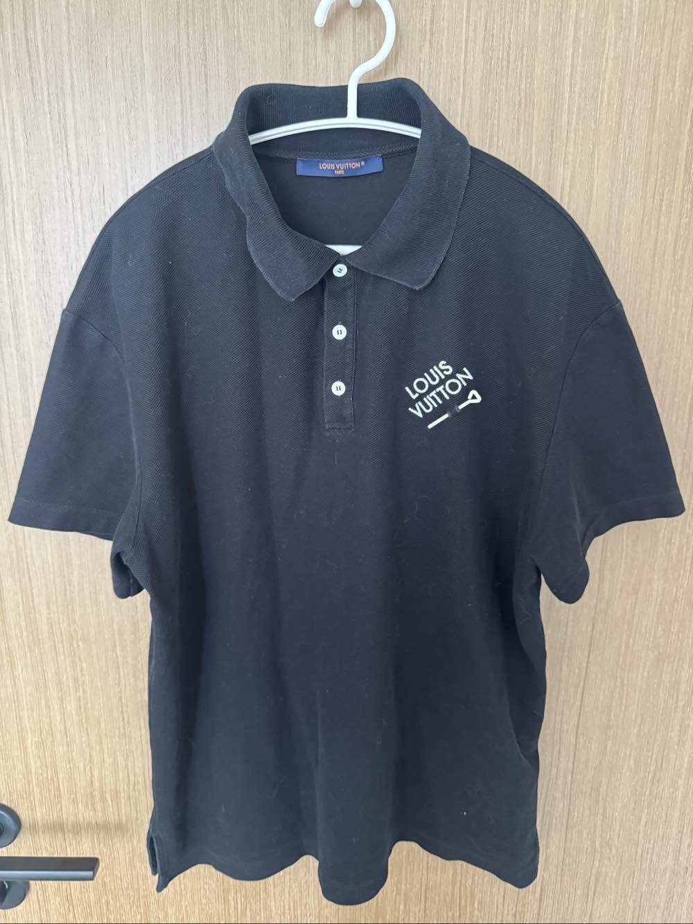 Louis Vuitton Louis Vuitton Logo Embroidery Polo Shirt Size S Size US S / EU 44-46 / 1 - 1 Thumbnail