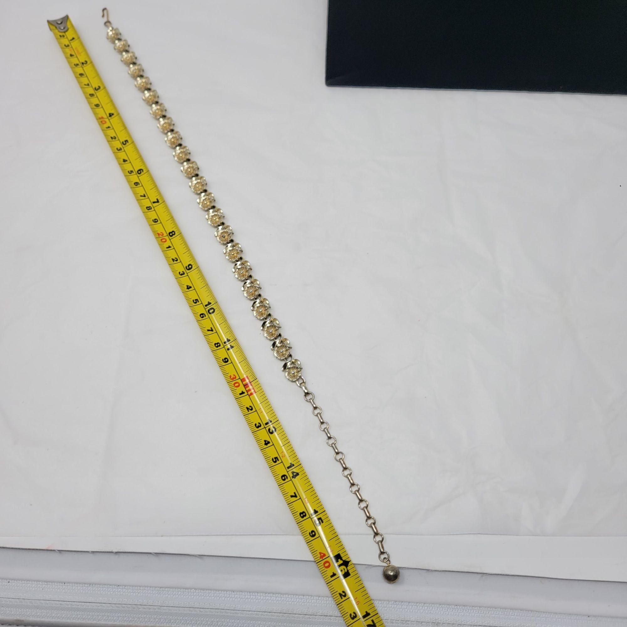 Vintage 70s Signed Lisner Gold Tone 3D Flower Link Collar Choker Size ONE SIZE - 11 Thumbnail
