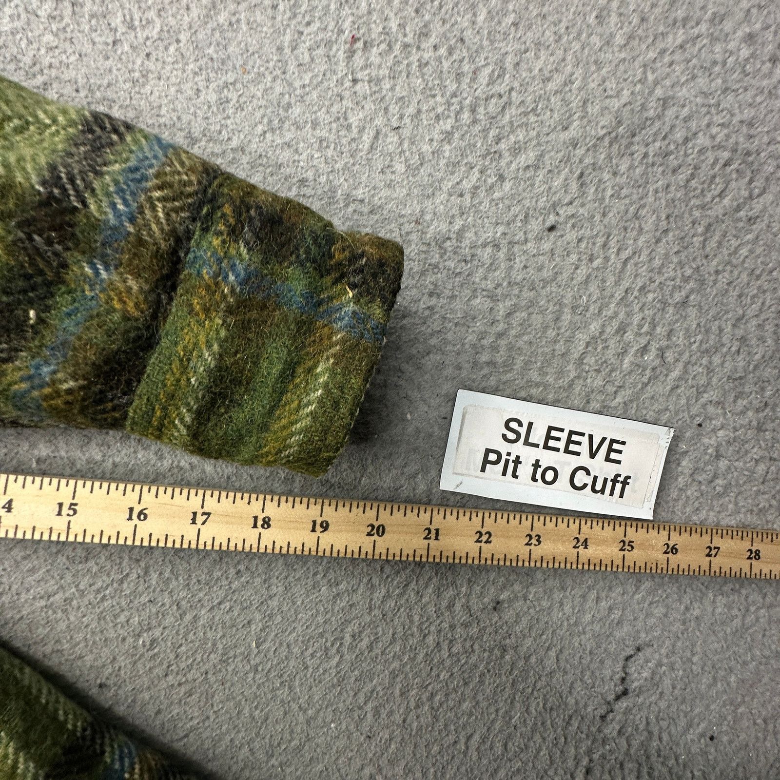 McGregor Vintage 50s 60s McGregor Wool Plaid Flannel Button Shirt L Size US L / EU 52-54 / 3 - 5 Thumbnail