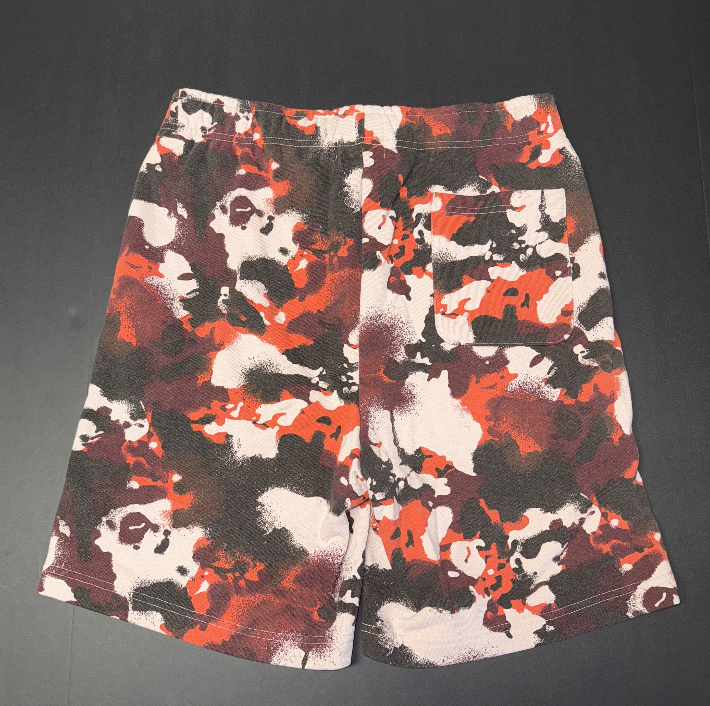 Bape BAPE Map Camo Regular Fit Shark Sweat Shorts Red Size US 34 / EU 50 - 7 Thumbnail