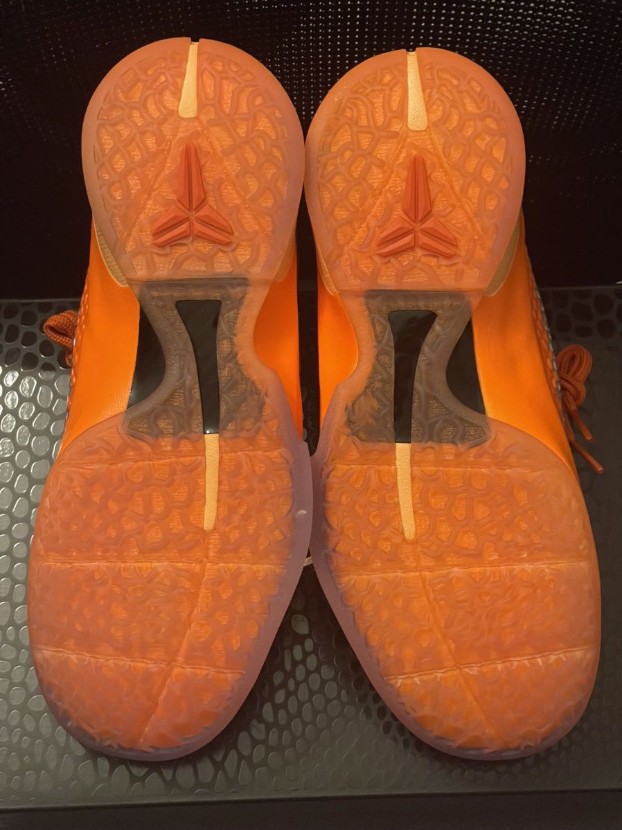 Nike *New* *New* Nike Kobe 6/VI Total Orange - Grade School Size US 5.5 / EU 38 - 3 Thumbnail