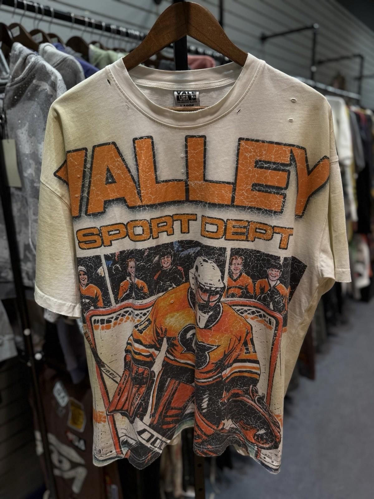 Vale Size Large Vale Forever White Hockey Tee Authentic Valley Size L / US 10 / IT 46 - 2 Thumbnail