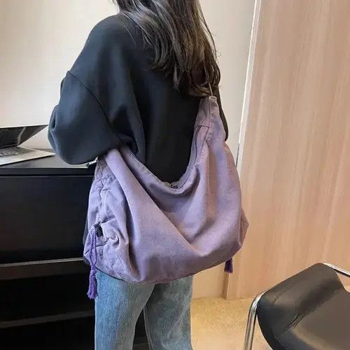 Japanese Brand × Vintage Large Capacity Crossbody/Shoulder Bags Unisex Size ONE SIZE - 1 Thumbnail