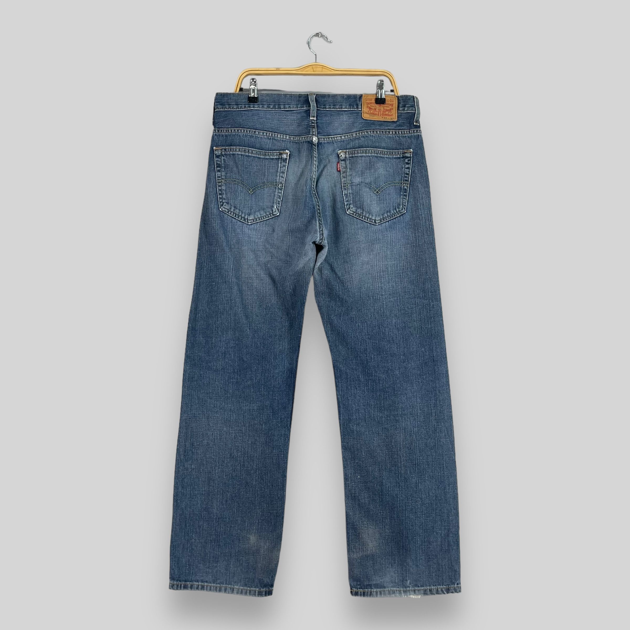 Levi's × Vintage W35 L31 Vintage Levis 569 Distressed Medium Washed Jeans Size US 35 - 8 Thumbnail
