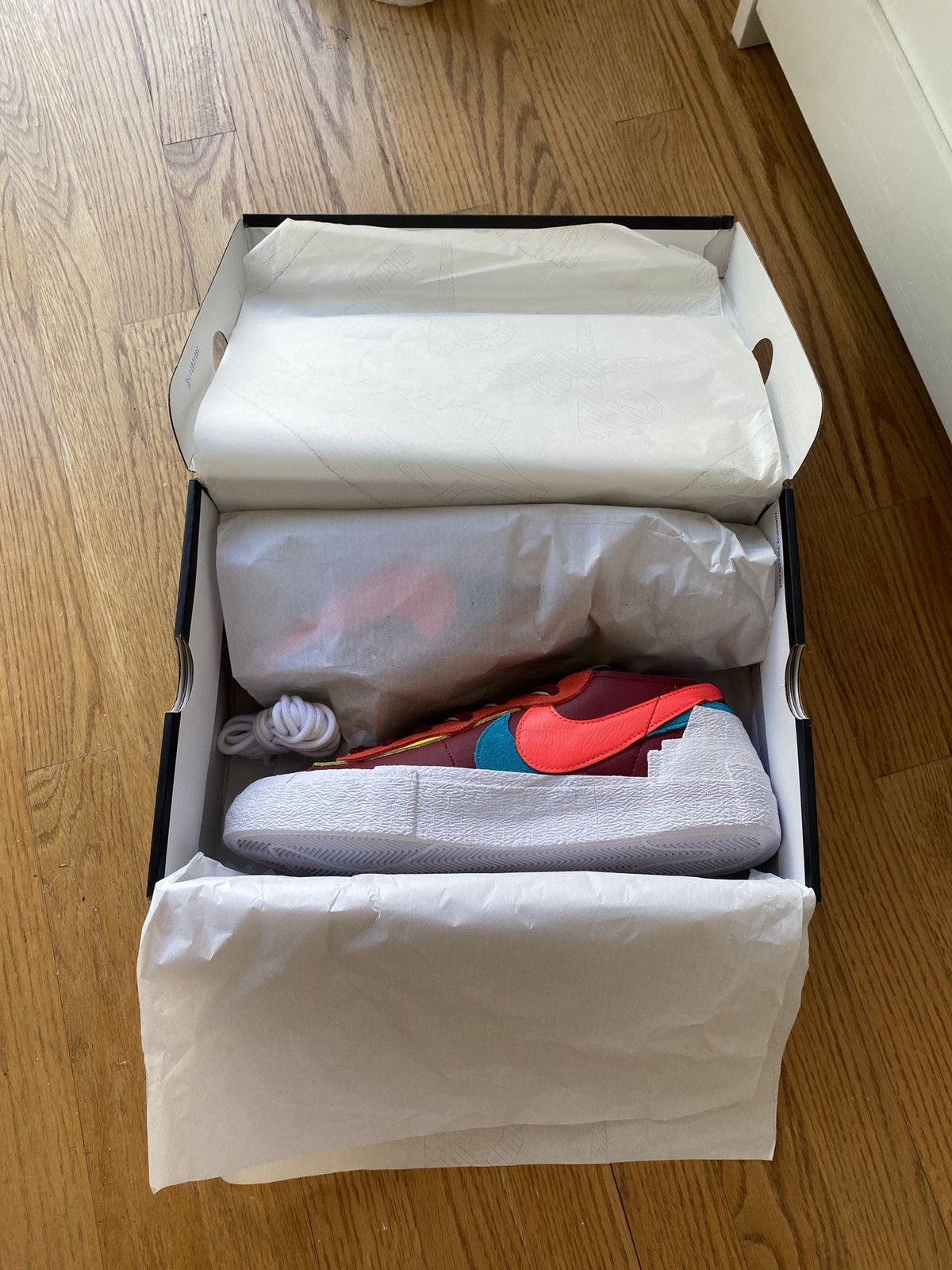 Kaws × Nike × Sacai Nike Blazer Low / Sacai / Kaws Size US 11 / EU 44 - 6 Thumbnail