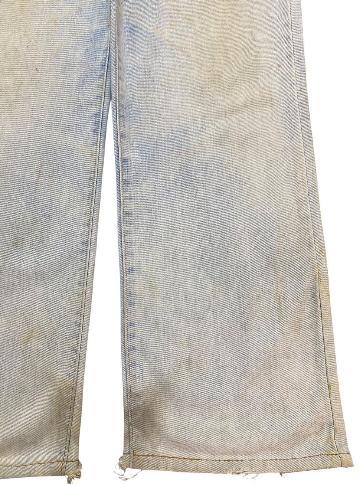 Wrangler Vintage Wrangler Faded Wash Grunge Distressed Baggy Jeans Size US 31 - 12 Thumbnail