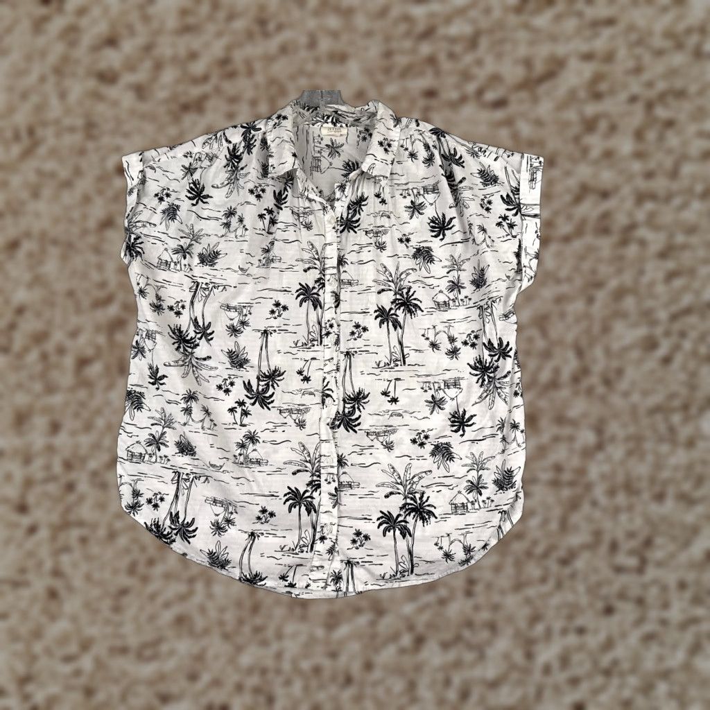 Vintage Vintage Ana A New Approach Hawaiian Shirt Women Large White Cotton Blend Floral 90s Size L / US 10 / IT 46 - 1 Thumbnail
