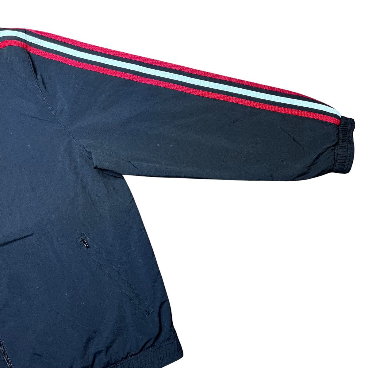 Adidas 2022-2023 Adidas Manchester United Reversible Anthem Jacket Size US XL / EU 56 / 4 - 10 Thumbnail