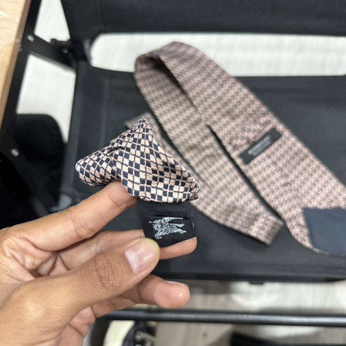 Burberry BURBERRY black label neck ties silk patterned argyle Size ONE SIZE - 4 Thumbnail