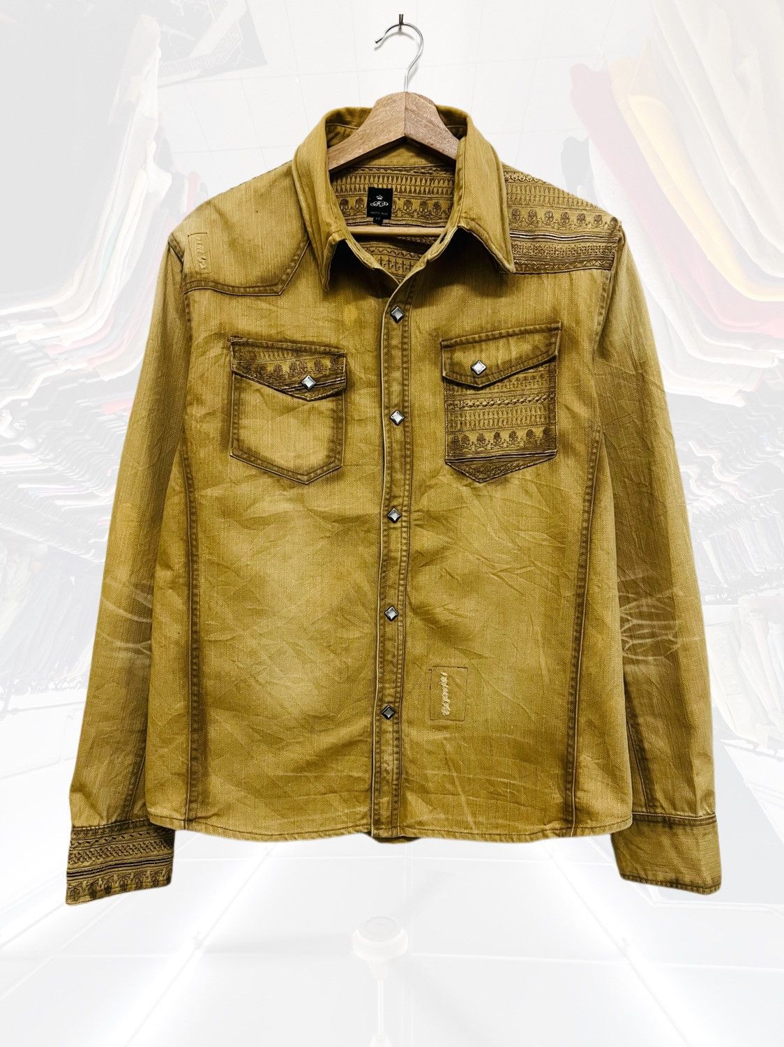 Japanese Brand Semantic Design Junya ArtWork Skull Embroidery Shirt Size US L / EU 52-54 / 3 - 1 Thumbnail