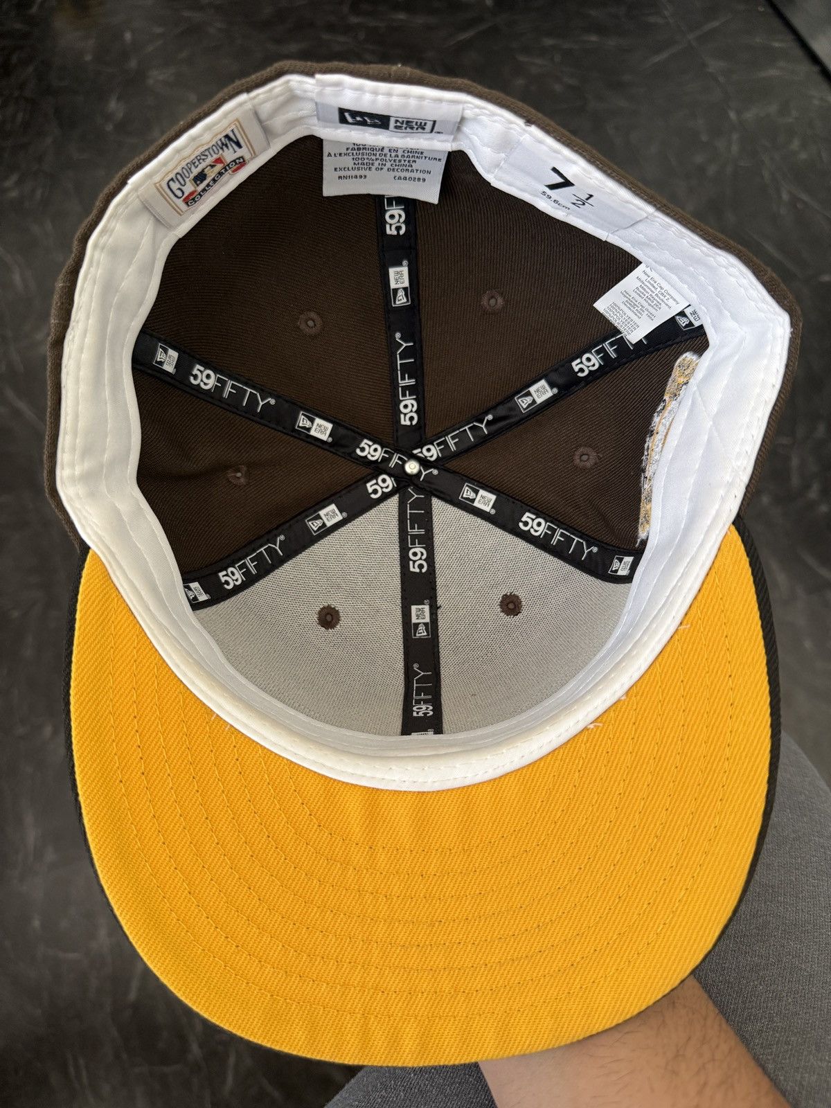 New Era 7 1/2 Topperz san diego padres brown/black YELLOW UV bottom Size ONE SIZE - 2 Thumbnail