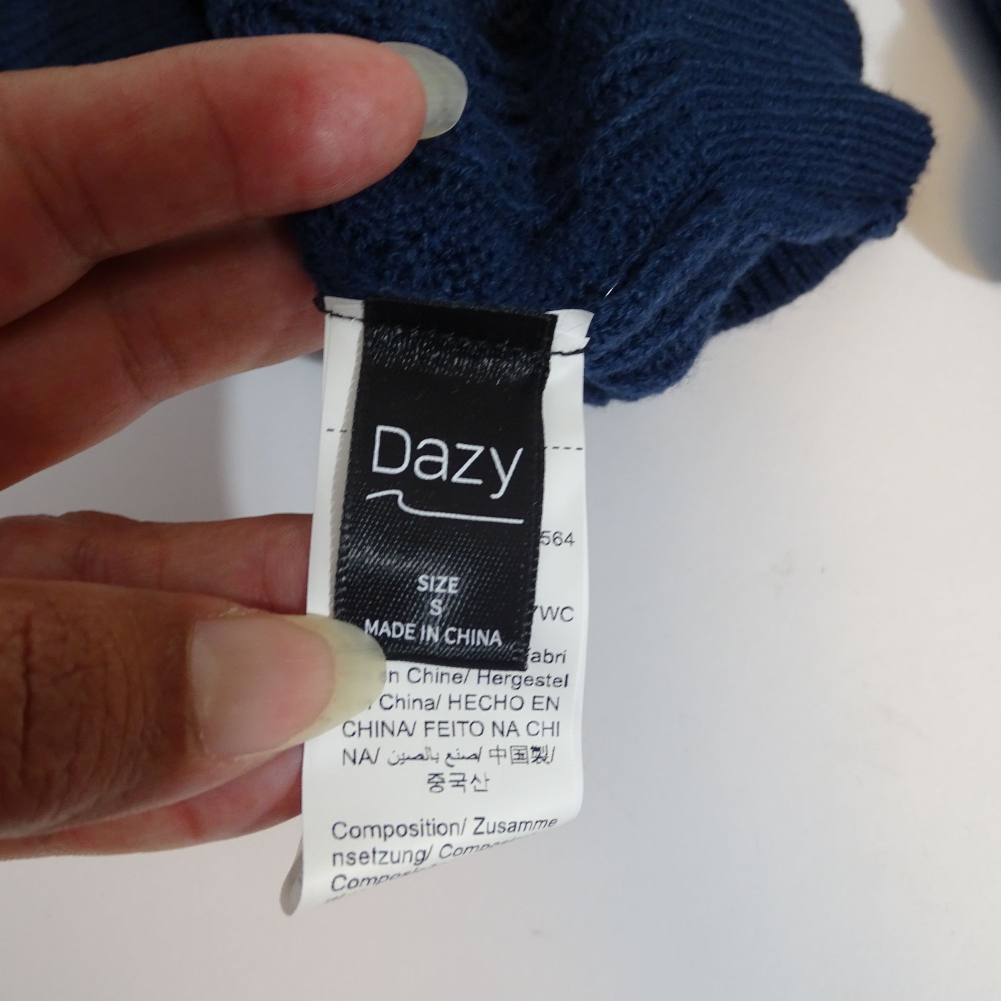 Other Dazy Women Navy Blue Cable Knit Pullover Sweater Size S Size S / US 4 / IT 40 - 5 Thumbnail