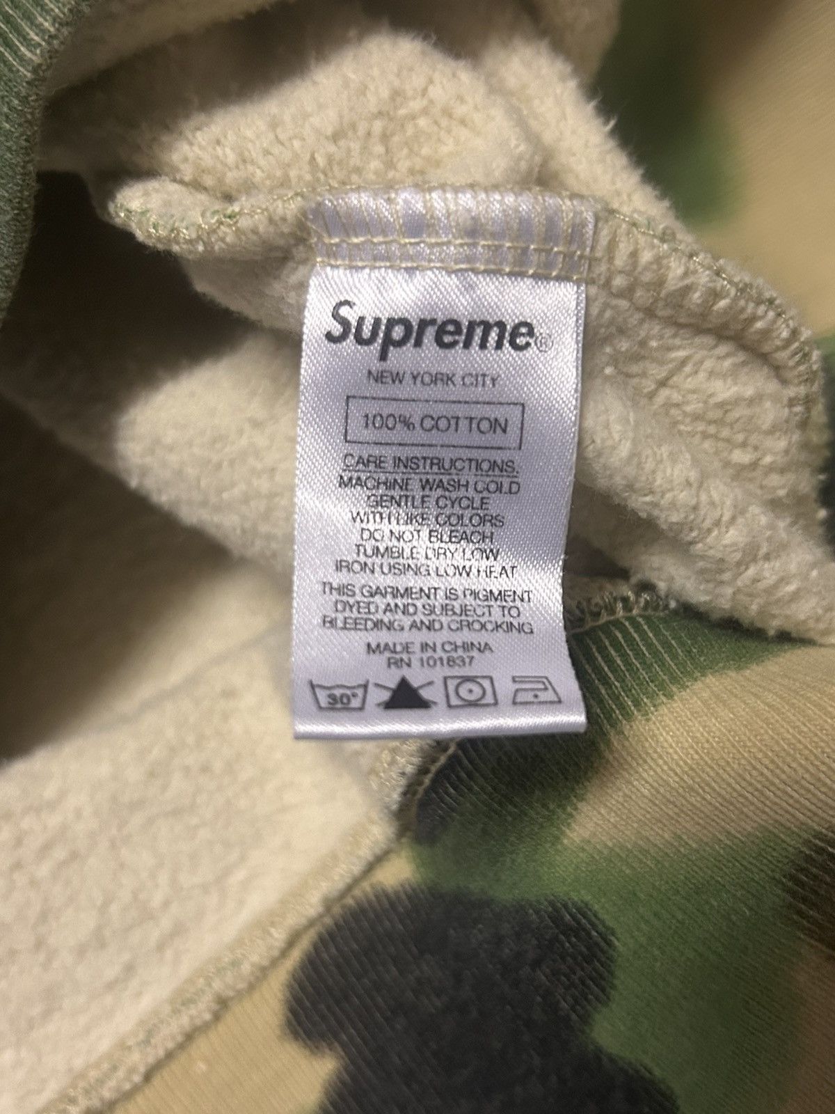 Supreme Supreme Overdyed Hooded Sweatshirt SS20 Camo Hoodie - Size M Size US M / EU 48-50 / 2 - 11 Thumbnail