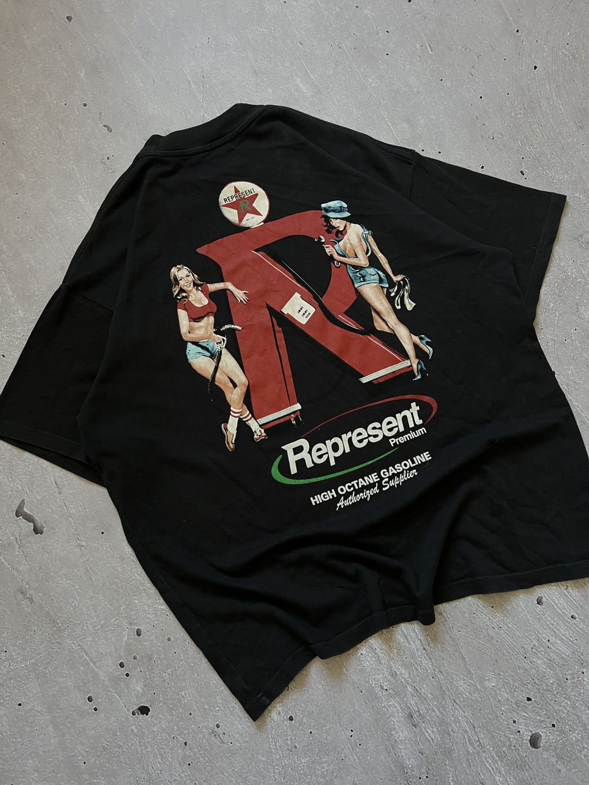 Represent Clo. Represent Automotive Girl Printed T-Shirt Black Size L Size US L / EU 52-54 / 3 - 8 Thumbnail
