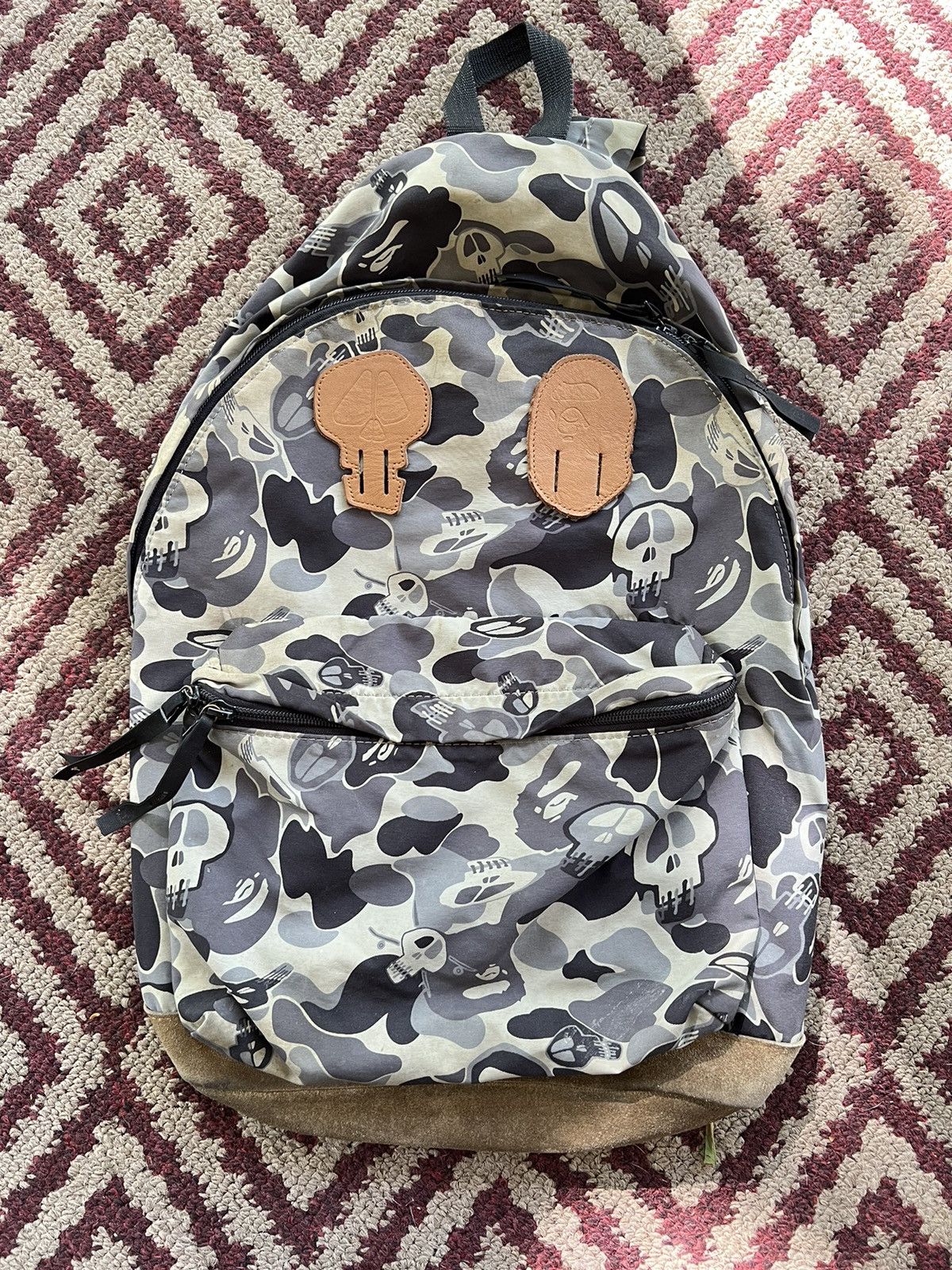 ステューシー　ナイロンバックパック　00s　エリックヘイズコラボ　スターカモ柄 Bape × Stussy × Vintage Vintage 2005 Bape x Stussy Camo Backpack