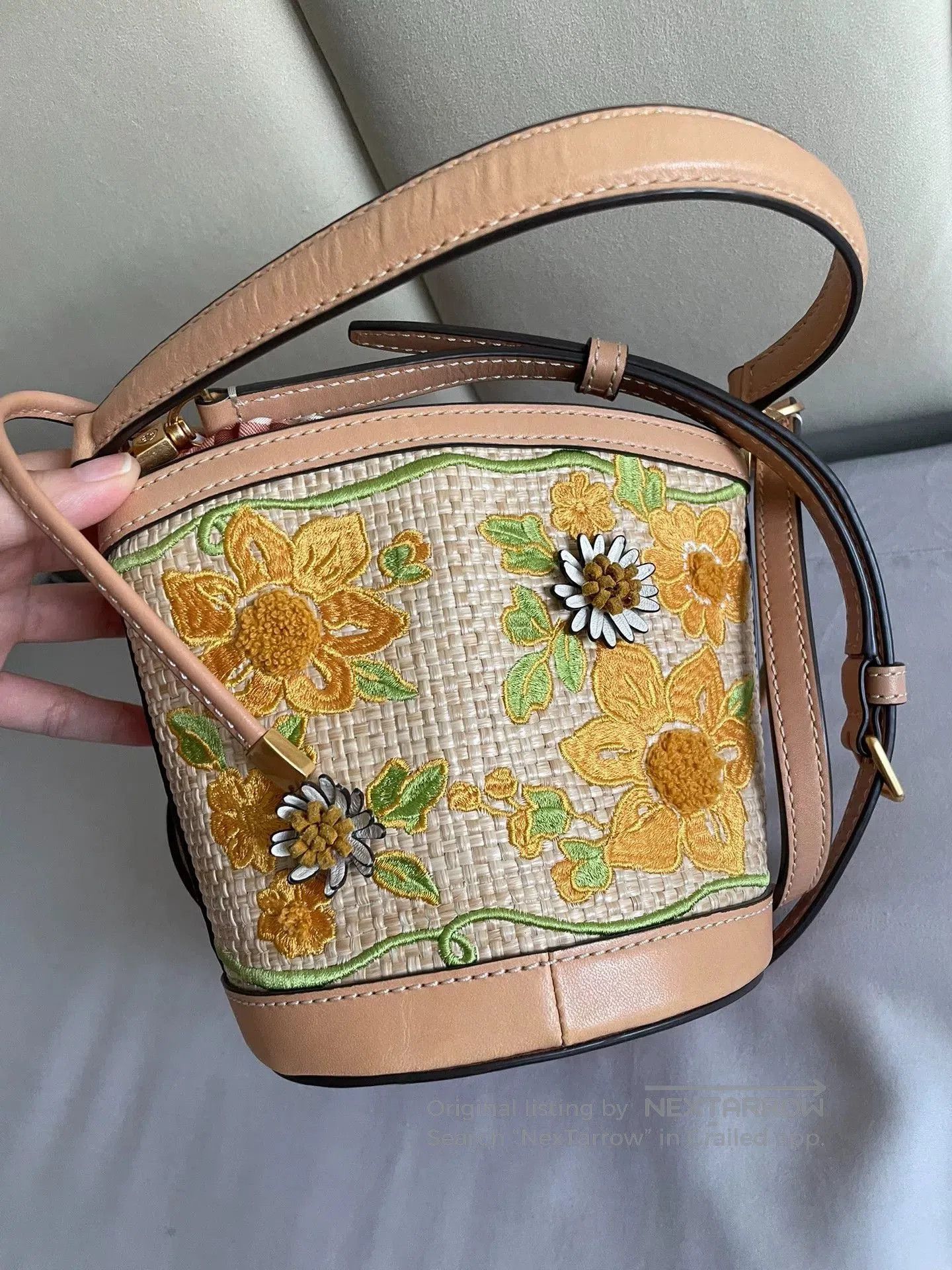 Tory Burch Tory Burch Floral Crossbody Bucket Bag. Size ONE SIZE - 4 Thumbnail