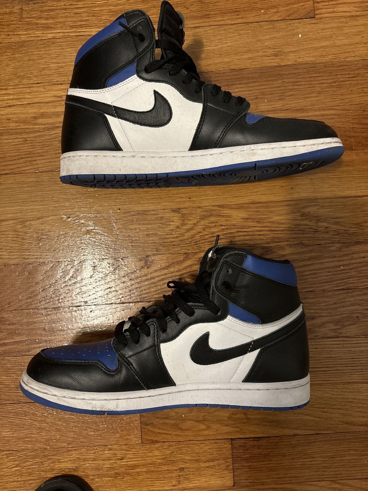 Jordan Brand Royal blue toe Jordan 1s Size US 11 / EU 44 - 2 Thumbnail