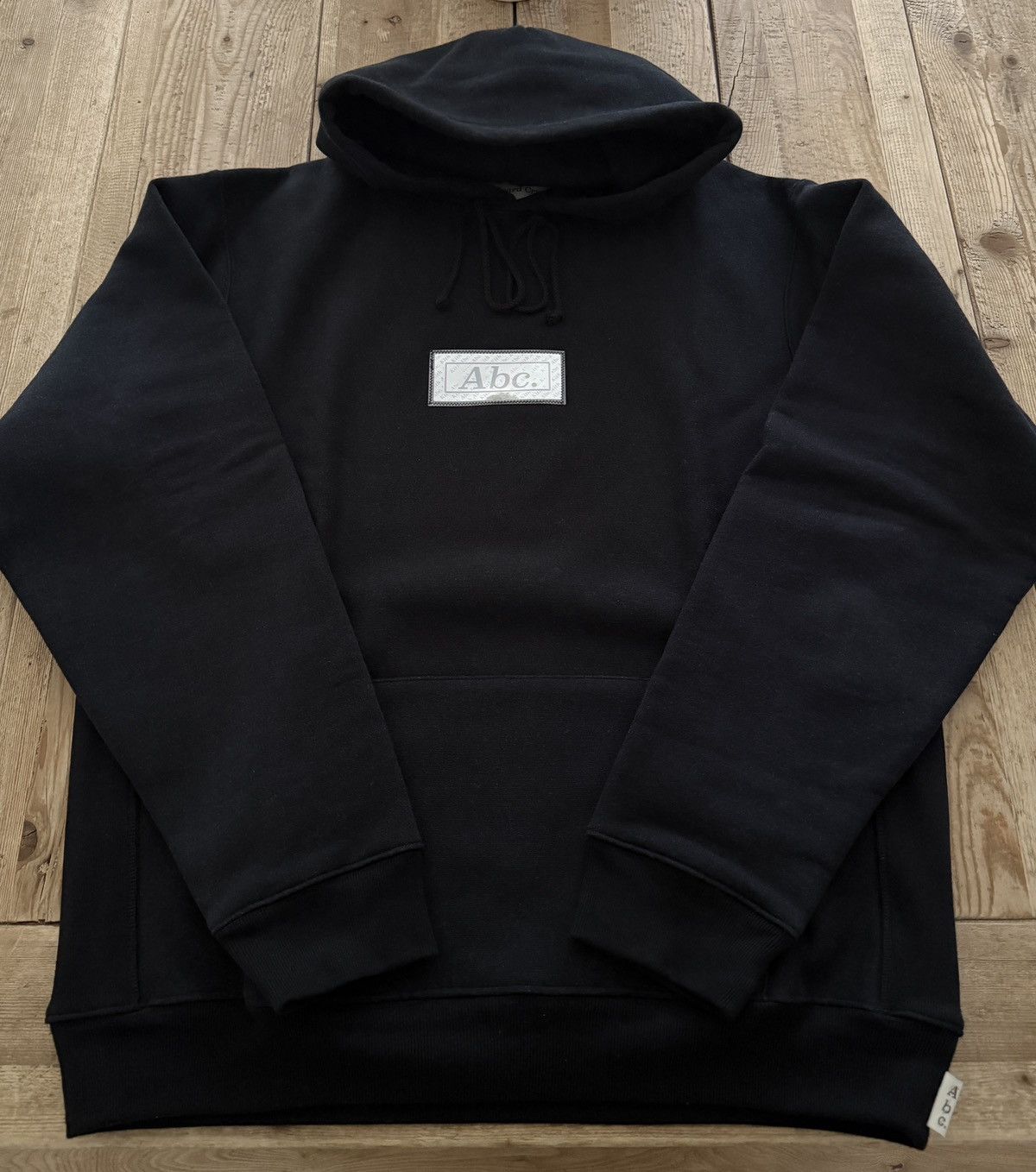 Advisory Board Crystals × Kith Kith x Advisory Board Crystals Hologram Box Logo Hoodie Size US L / EU 52-54 / 3 - 1 Thumbnail