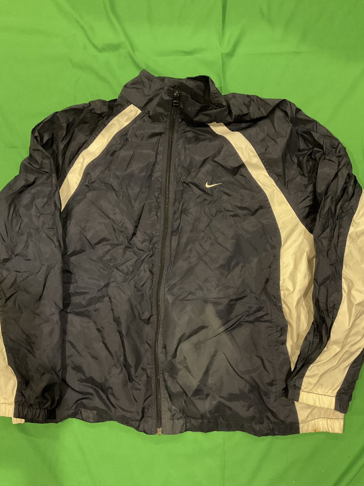 Nike × Vintage Vintage Nike Navy windbreaker Size US XL / EU 56 / 4 - 1 Thumbnail