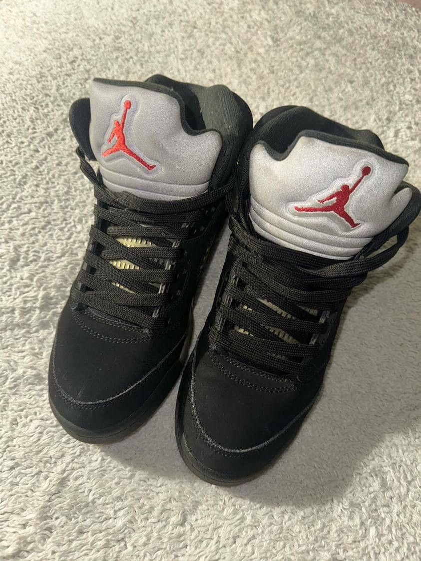 Jordan Brand Jordan 5 Retro Black Metallic Size US 7 / EU 40 - 4 Thumbnail