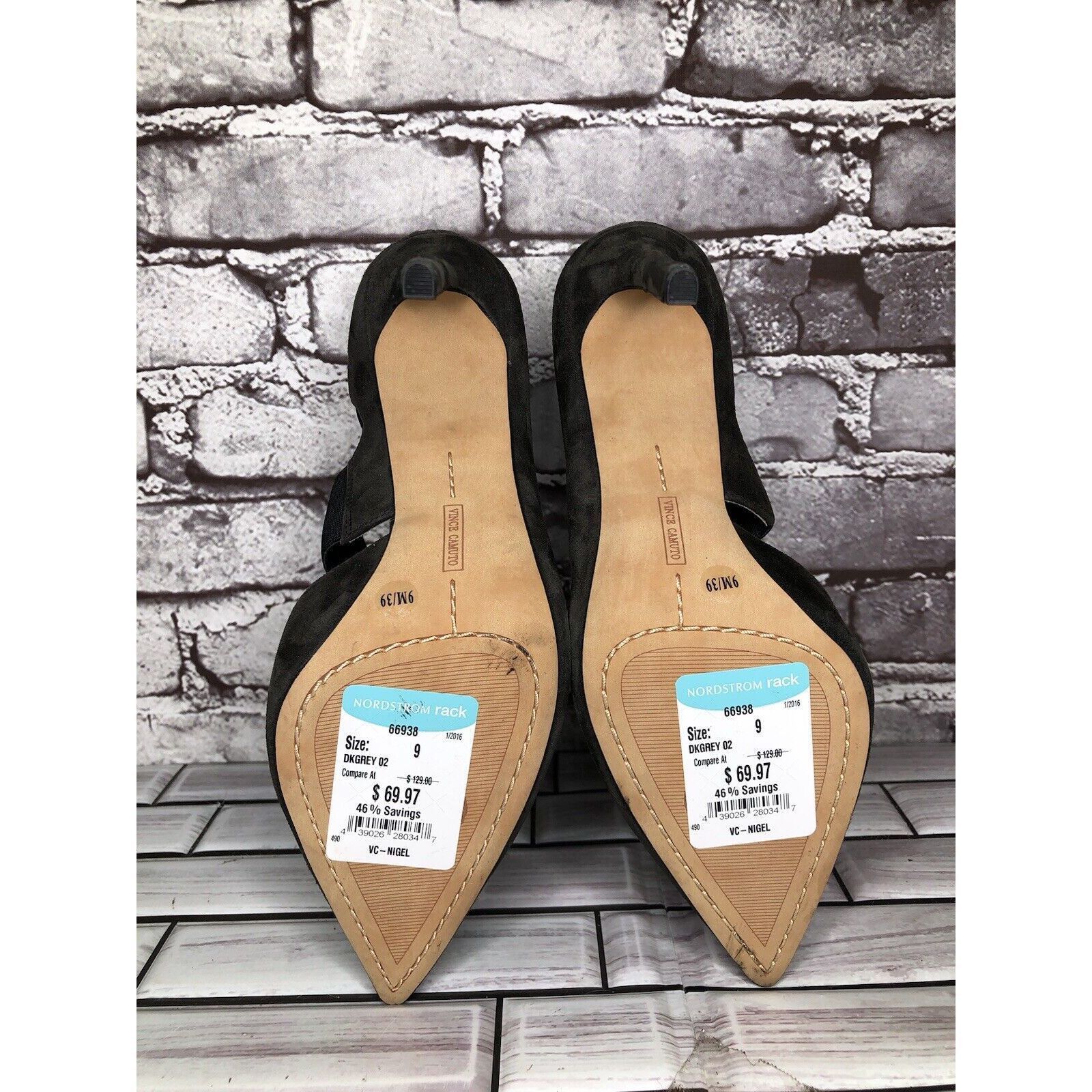 Vince Camuto Vince Camuto Nigel Charcoal Gray Suede Elastic Pointed Toe H Size US 9 / IT 39 - 17 Thumbnail