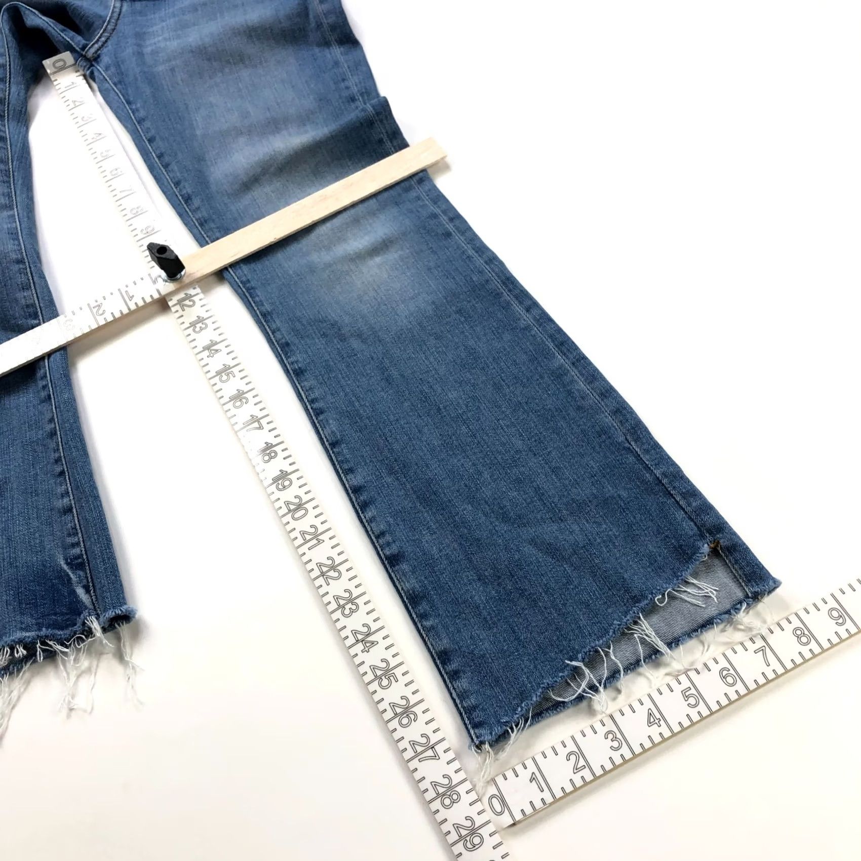 Frame FRAME Jeans Womens 27 Blue Crop Mini Boot Fits 26W 27L Mid Rise Denim Raw Hem Size 27" / US 4 / IT 40 - 3 Thumbnail